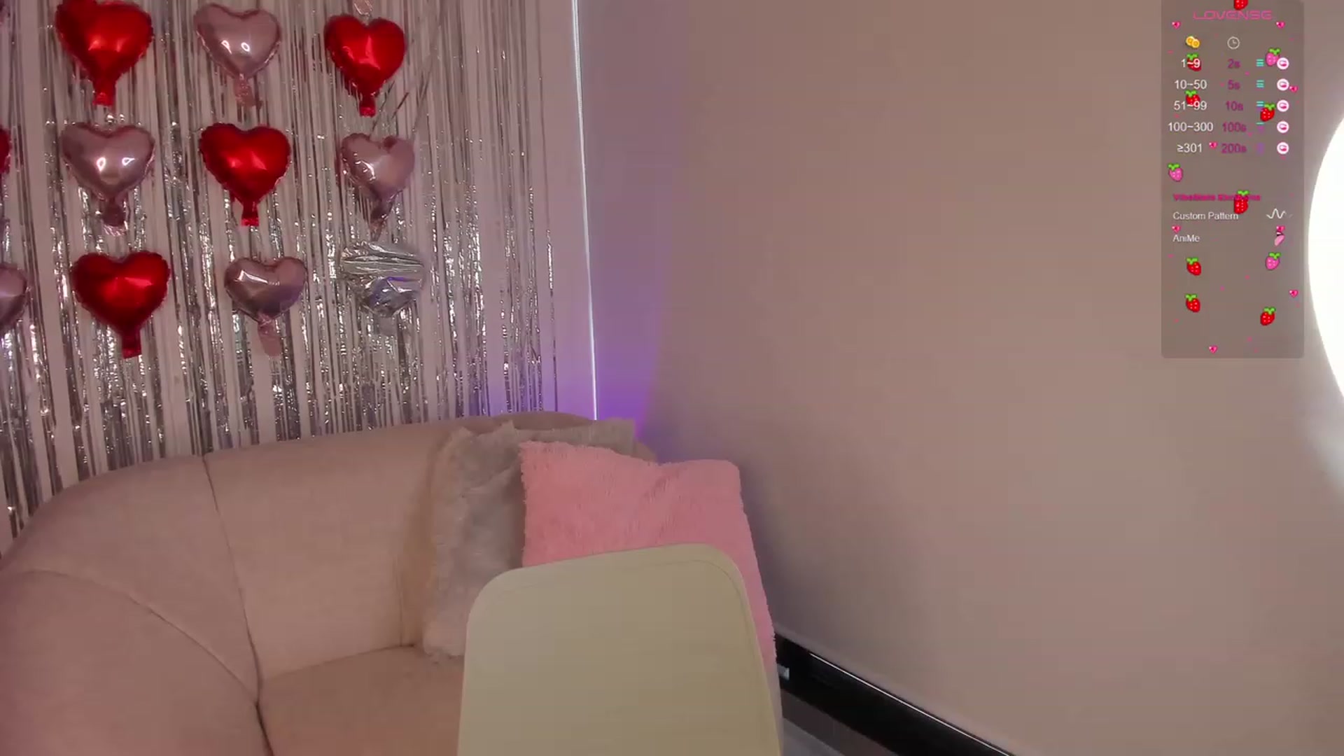 Gallery image thumbnail from Vilu_here's myfreecams stream on, 02/22/2024, 14:31 image 12 of 20