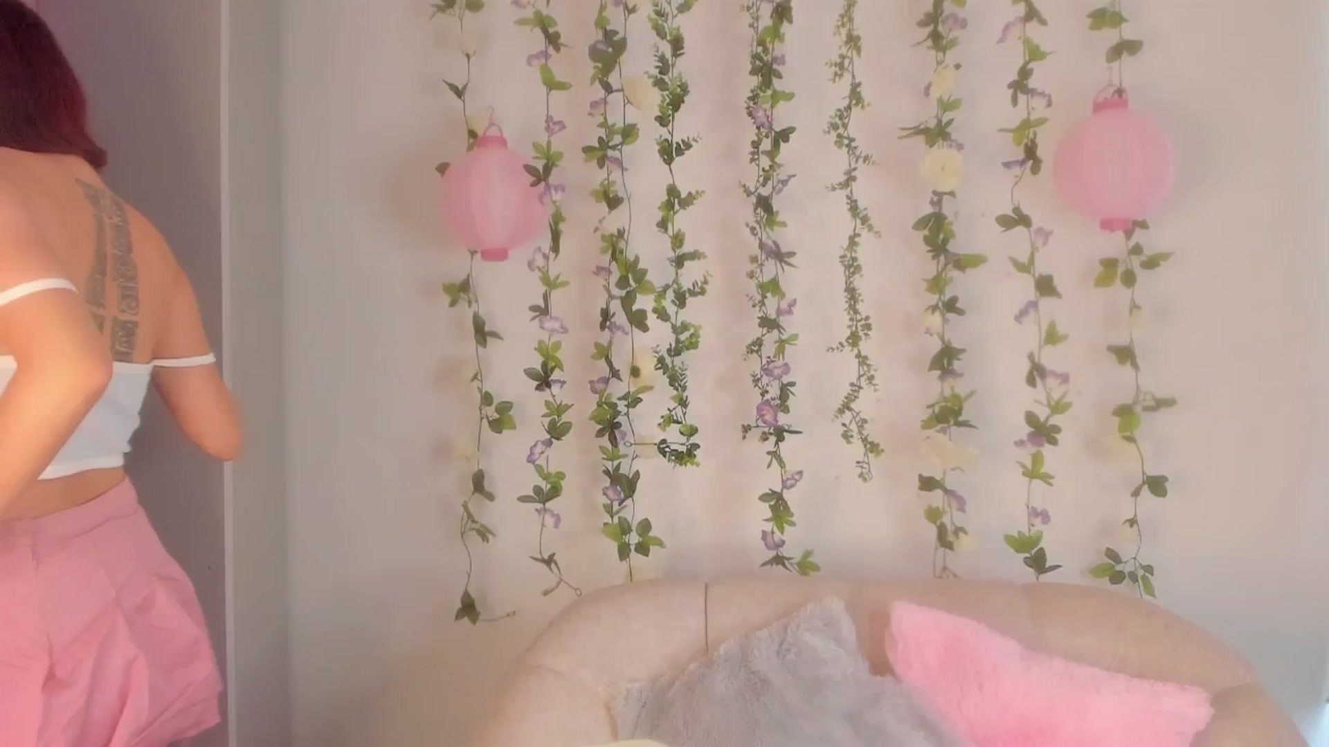 Gallery image thumbnail from Vilu_here's myfreecams stream on, 04/25/2024, 15:02 image 5 of 20