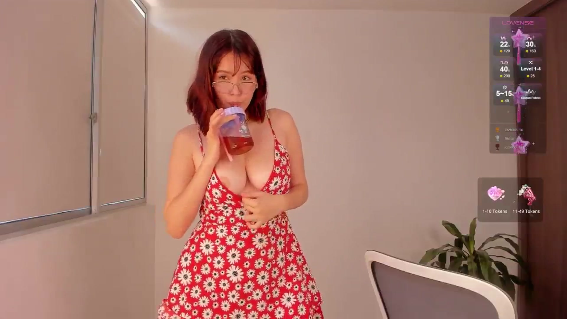 Gallery image thumbnail from Vilu_here's myfreecams stream on, 05/28/2024, 17:08 image 20 of 20