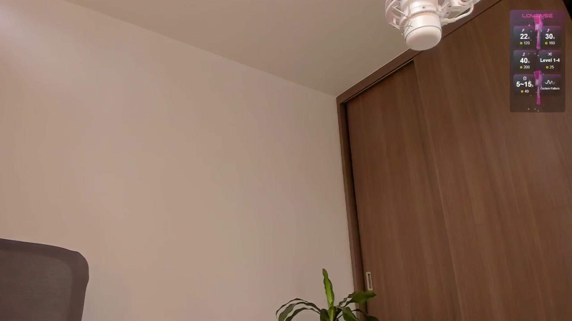 Gallery image thumbnail from Vilu_here's myfreecams stream on, 06/20/2024, 16:04 image 20 of 20