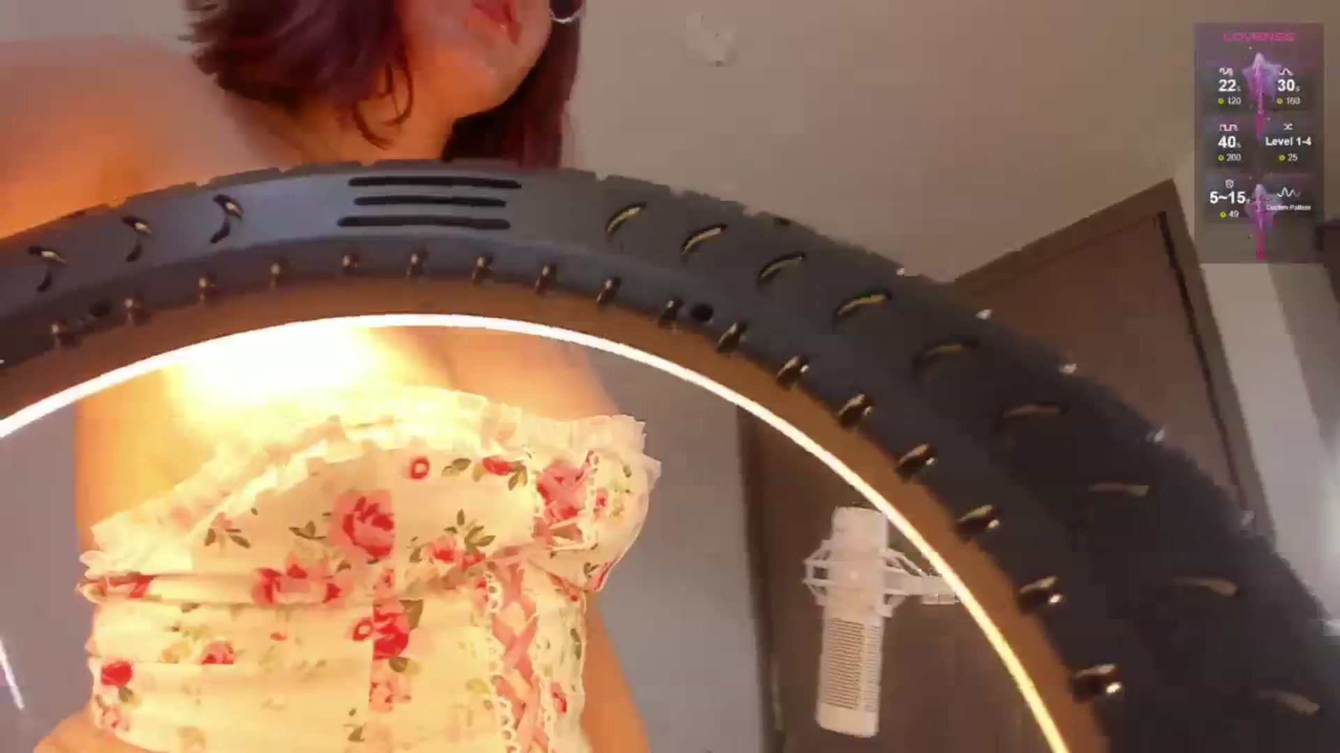 Gallery image thumbnail from Vilu_here's myfreecams stream on, 06/22/2024, 13:48 image 14 of 20