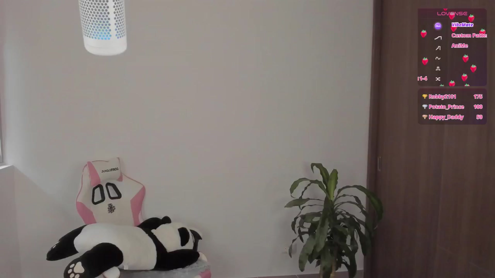 Gallery image thumbnail from Vilu_here's myfreecams stream on, 09/17/2024, 16:51 image 4 of 20