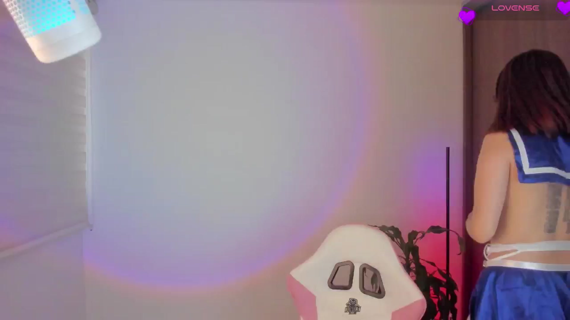 Gallery image thumbnail from Vilu_here's myfreecams stream on, 11/20/2024, 18:47 image 19 of 20