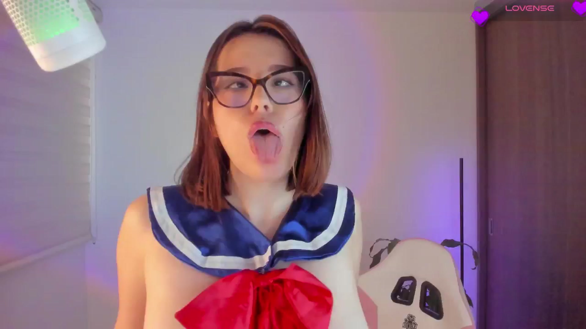 Gallery image thumbnail from Vilu_here's myfreecams stream on, 11/20/2024, 18:47 image 20 of 20