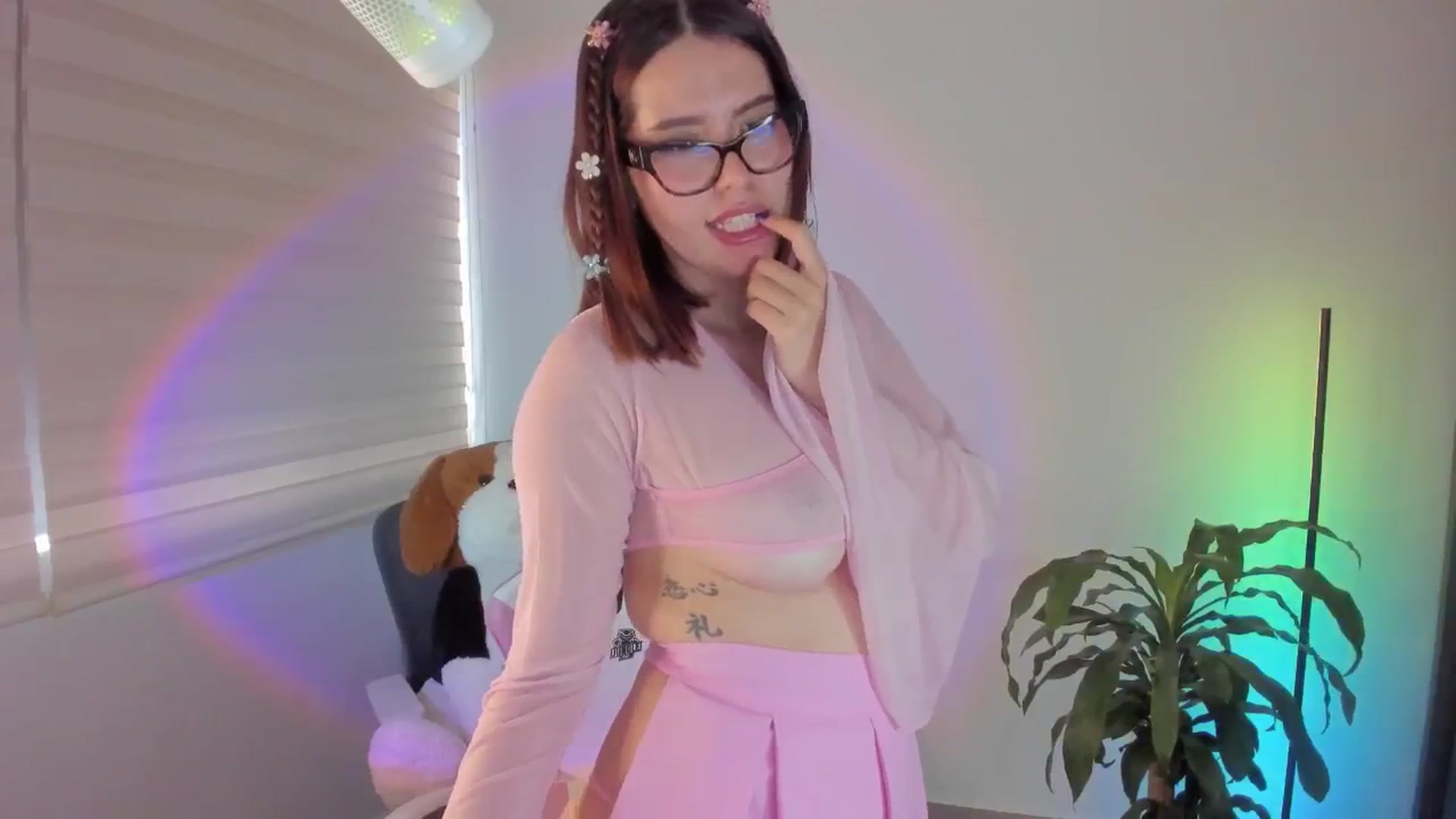 Gallery image thumbnail from Vilu_here's myfreecams stream on, 01/27/2025, 16:34 image 13 of 20