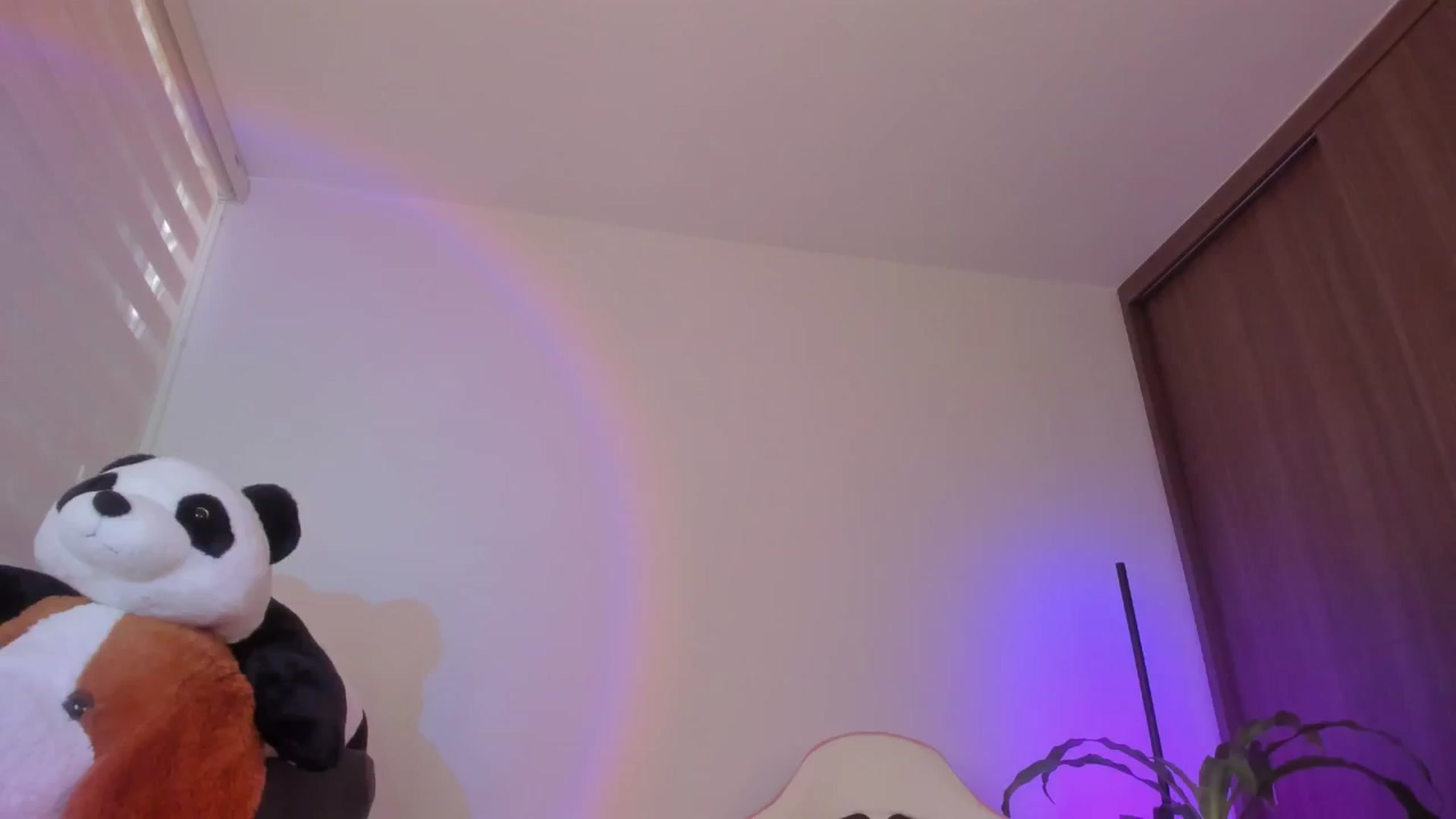Gallery image thumbnail from Vilu_here's myfreecams stream on, 02/24/2025, 17:01 image 8 of 20