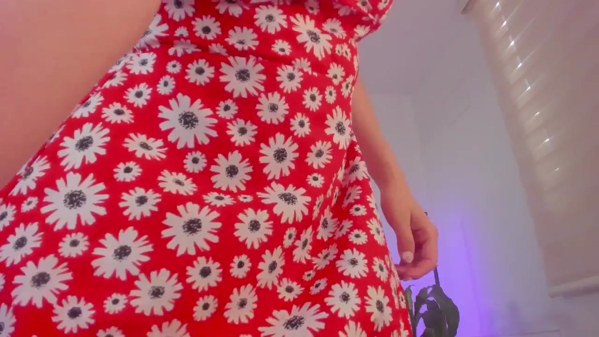 Gallery image thumbnail from Vilu_here's myfreecams stream on, 03/29/2025, 16:44 image 2 of 20