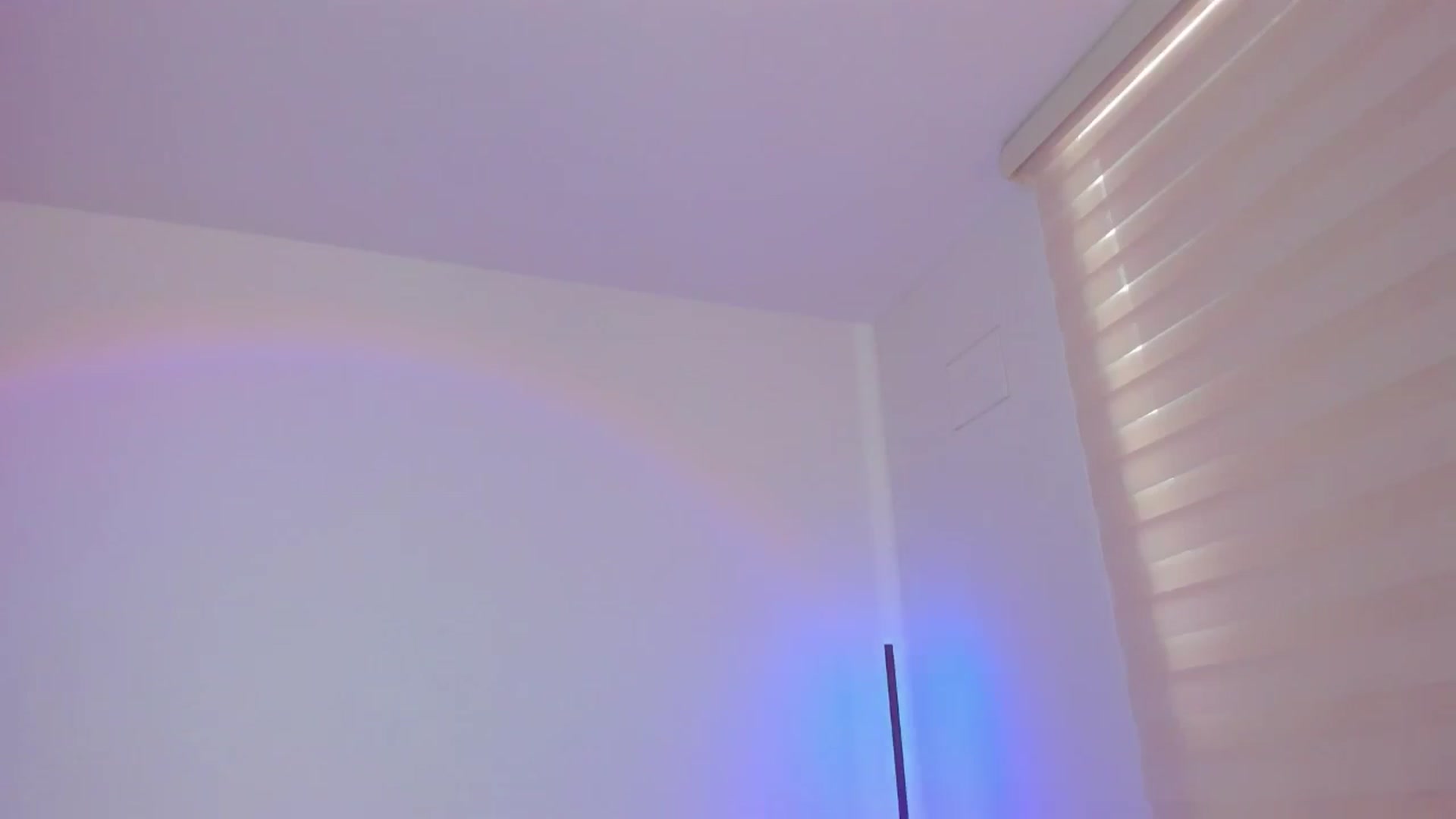 Gallery image thumbnail from Vilu_here's myfreecams stream on, 03/30/2025, 15:13 image 8 of 20