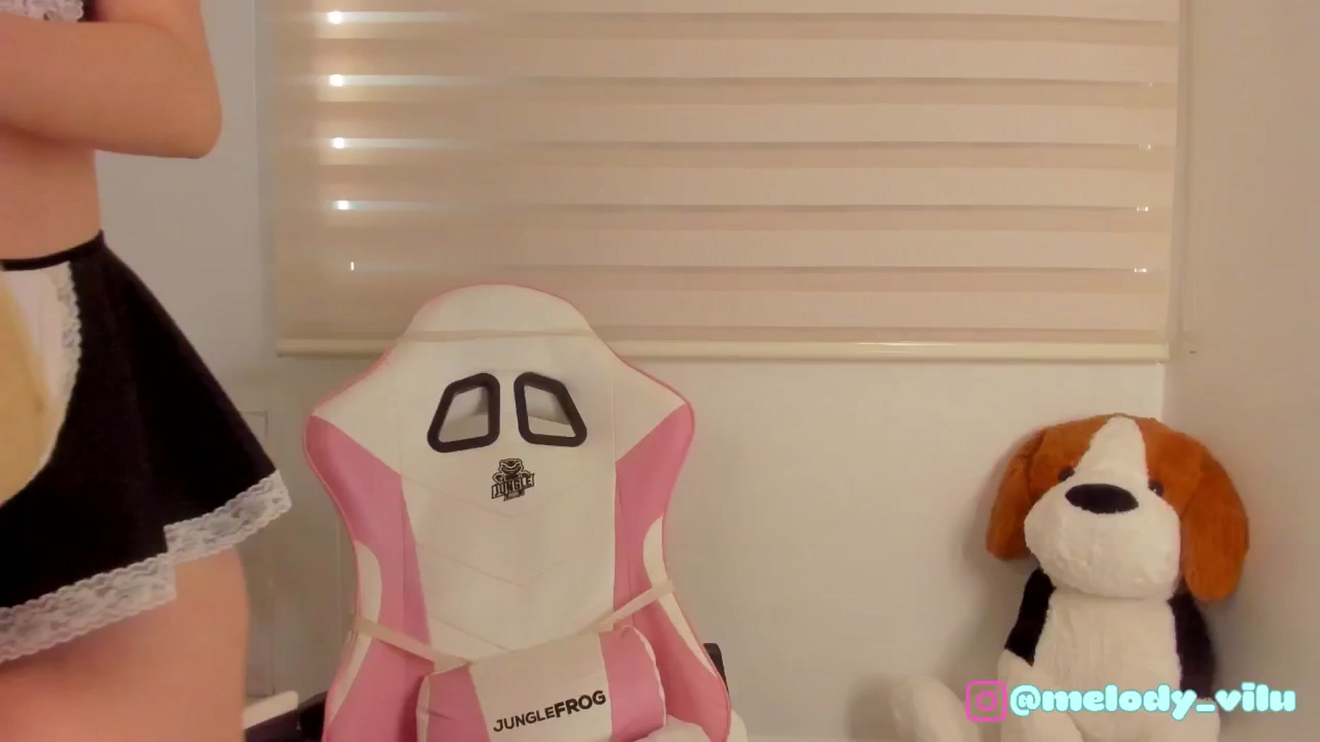 Gallery image thumbnail from Vilu_here's myfreecams stream on, 04/14/2025, 14:47 image 18 of 20