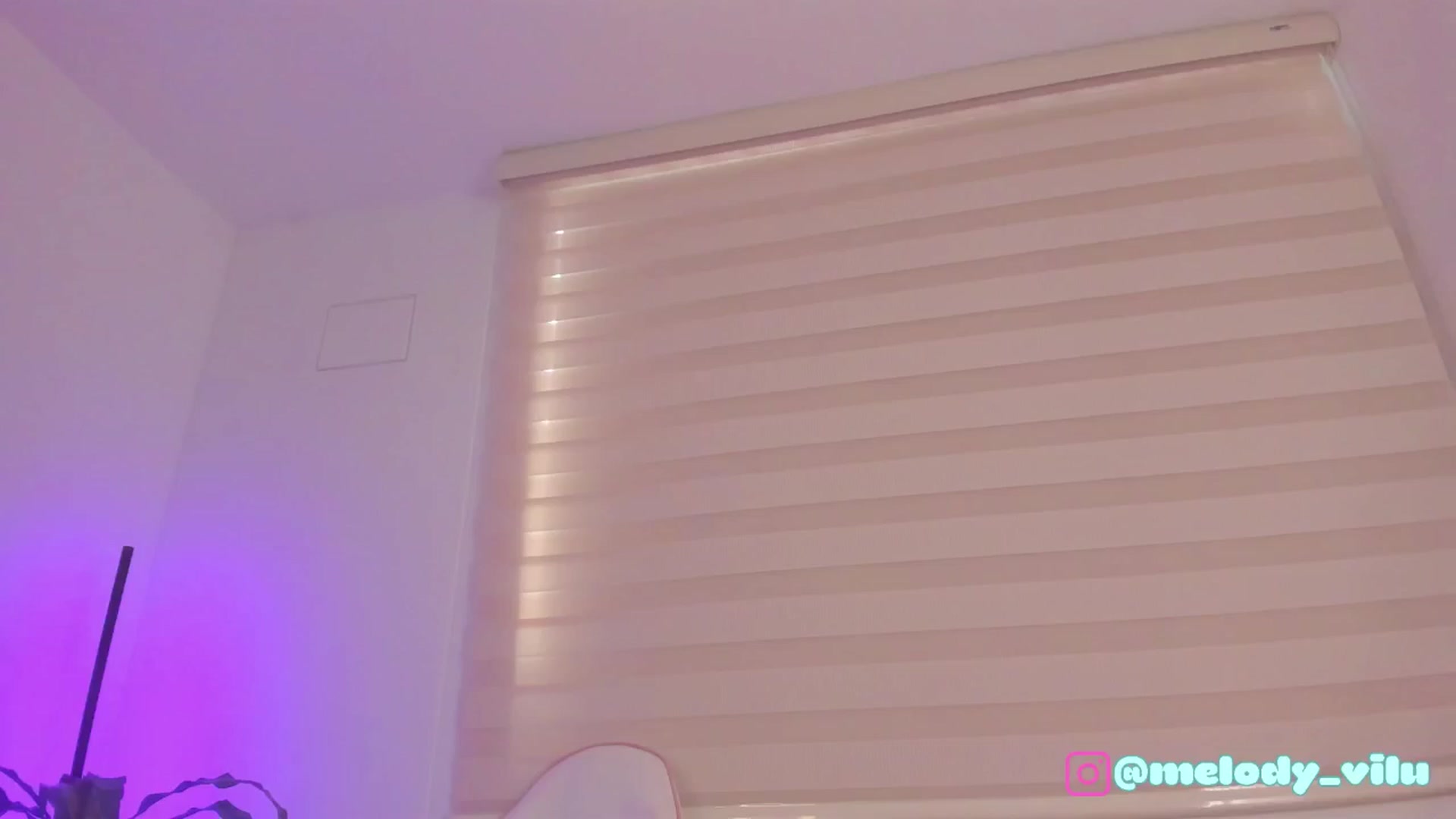 Gallery image thumbnail from Vilu_here's myfreecams stream on, 04/21/2025, 14:50 image 19 of 20