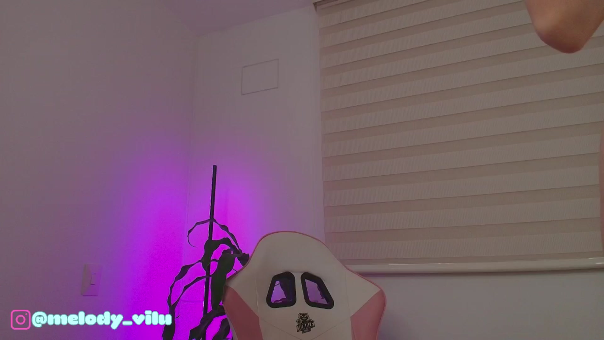 Gallery image thumbnail from Vilu_here's myfreecams stream on, 07/22/2025, 06:23 image 18 of 20