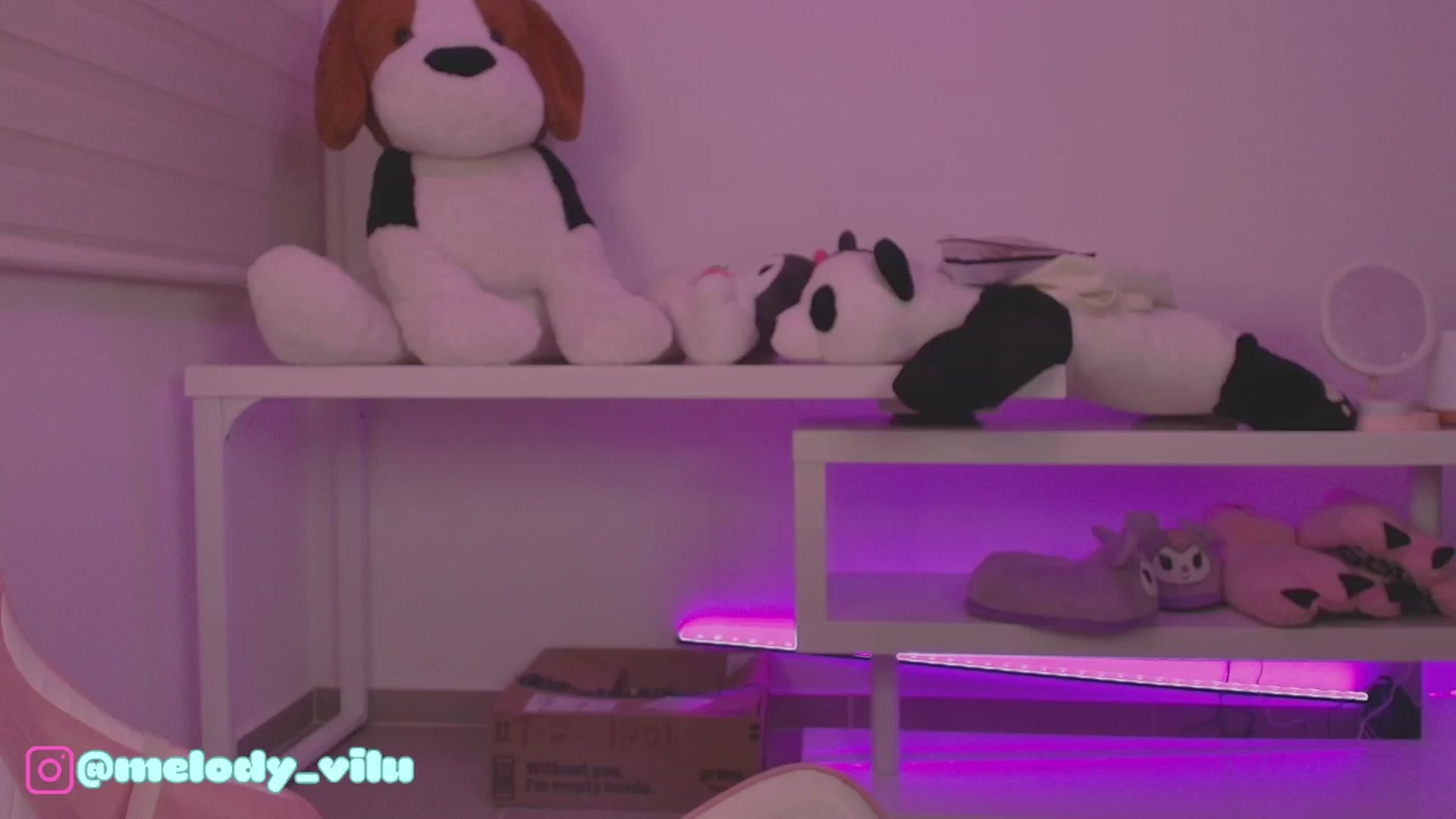 Gallery image thumbnail from Vilu_here's myfreecams stream on, 08/20/2025, 06:57 image 18 of 20