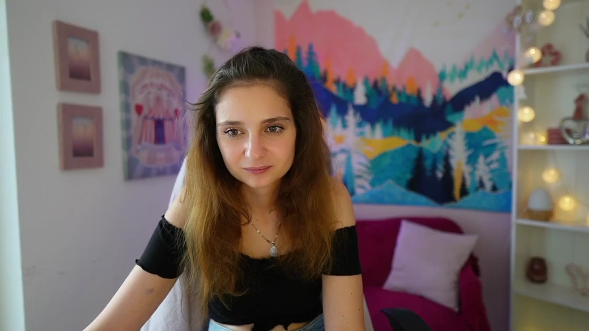 Gallery image thumbnail from Vina_Sky's myfreecams stream on, 07/02/2024, 10:16 image 19 of 20