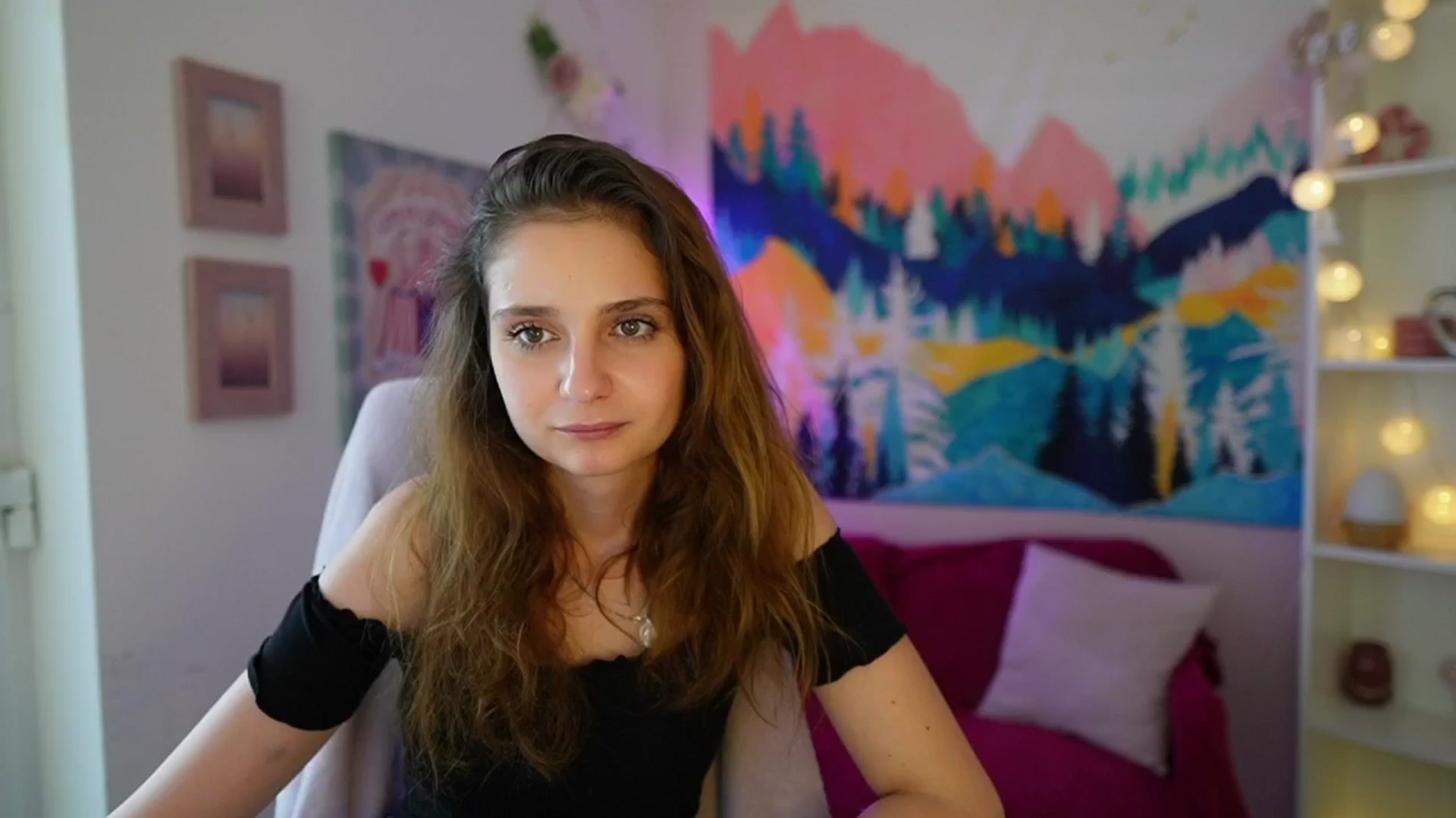 Gallery image thumbnail from Vina_Sky's myfreecams stream on, 07/02/2024, 13:01 image 16 of 20
