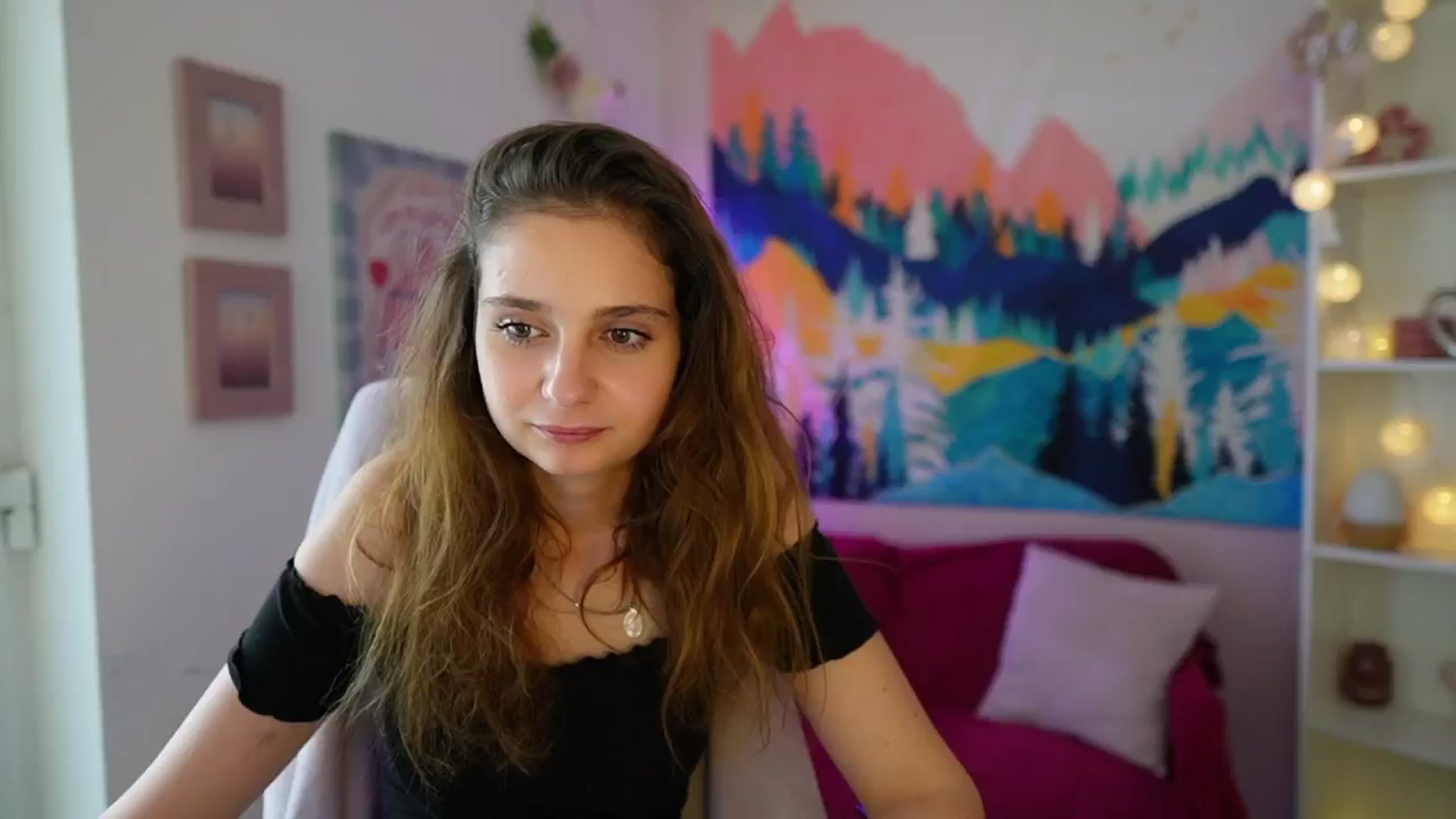Gallery image thumbnail from Vina_Sky's myfreecams stream on, 07/02/2024, 13:01 image 4 of 20