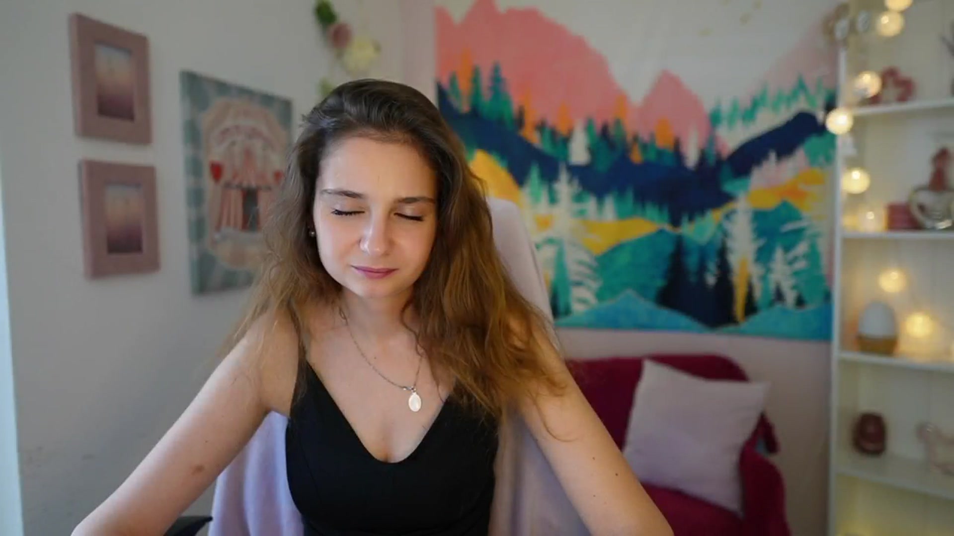 Gallery image thumbnail from Vina_Sky's myfreecams stream on, 07/05/2024, 12:14 image 10 of 20
