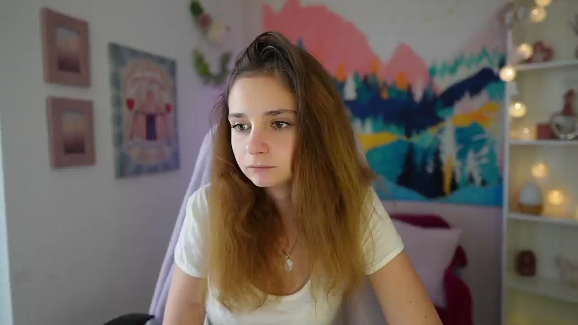 Gallery image thumbnail from Vina_Sky's myfreecams stream on, 07/06/2024, 11:27 image 8 of 20