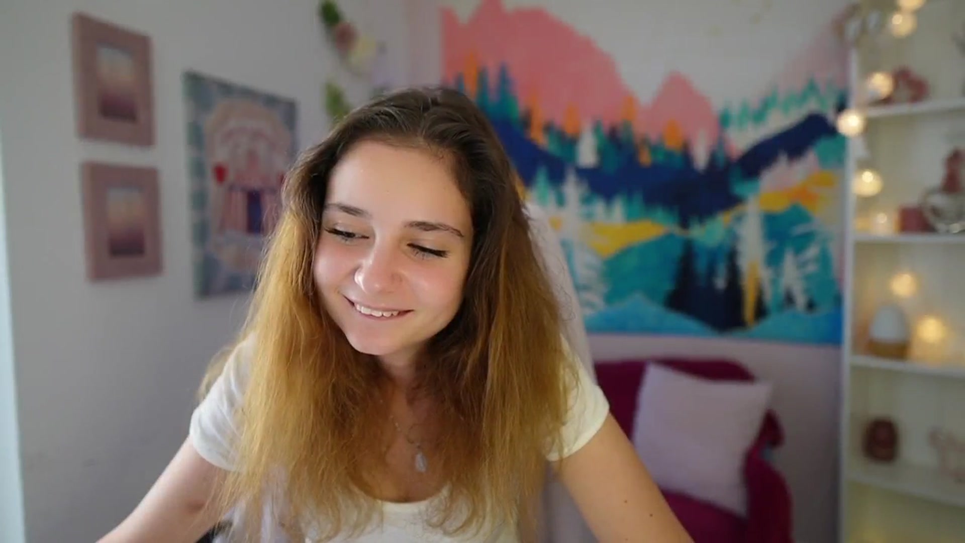 Gallery image thumbnail from Vina_Sky's myfreecams stream on, 07/06/2024, 12:06 image 17 of 20