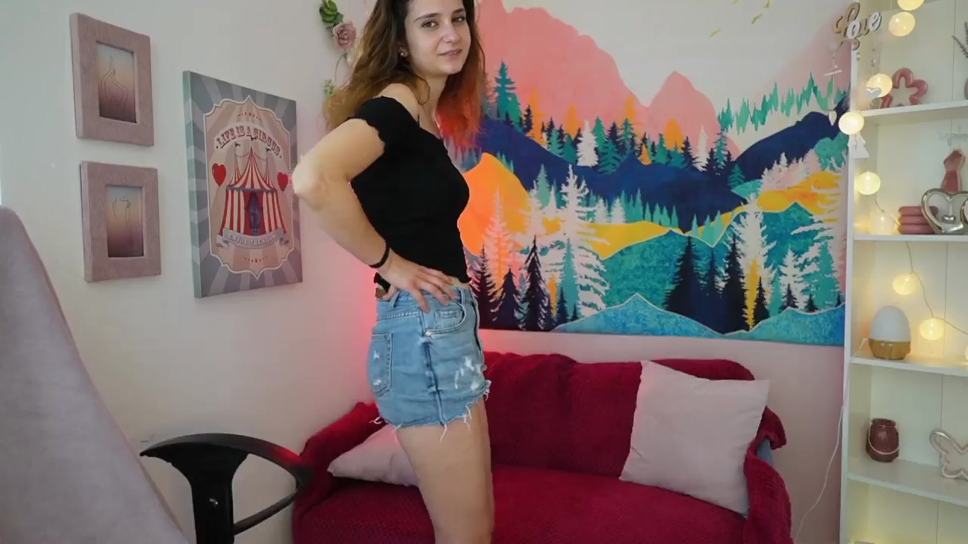 Gallery image thumbnail from Vina_Sky's myfreecams stream on, 07/07/2024, 09:36 image 18 of 20