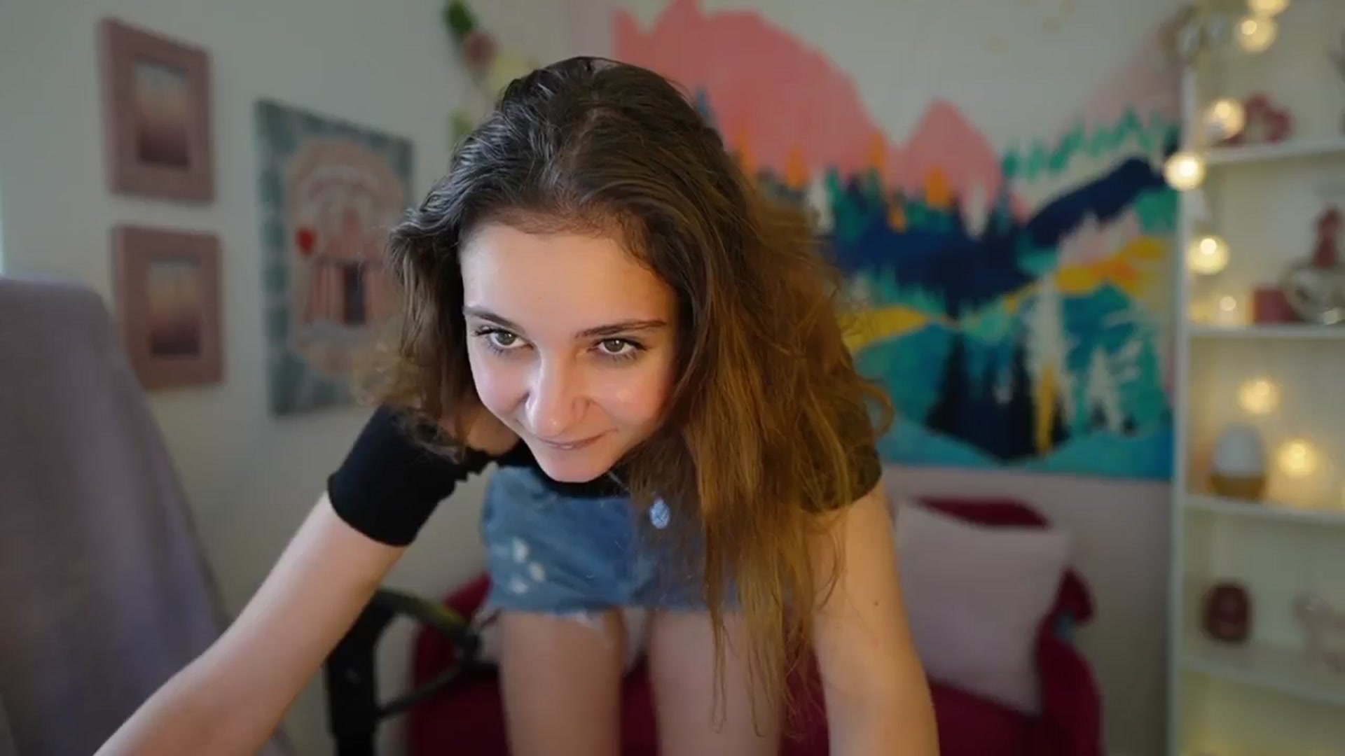 Gallery image thumbnail from Vina_Sky's myfreecams stream on, 07/07/2024, 10:13 image 9 of 20