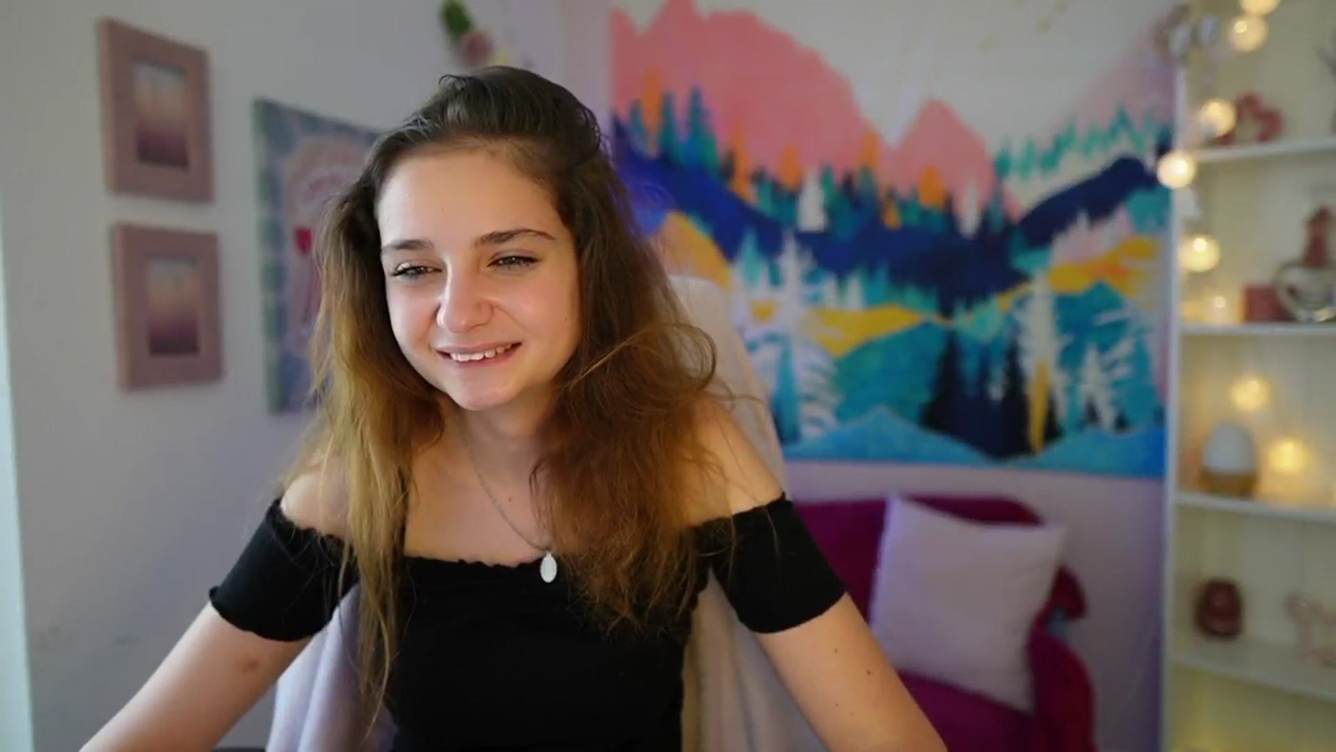 Gallery image thumbnail from Vina_Sky's myfreecams stream on, 07/07/2024, 12:24 image 14 of 20