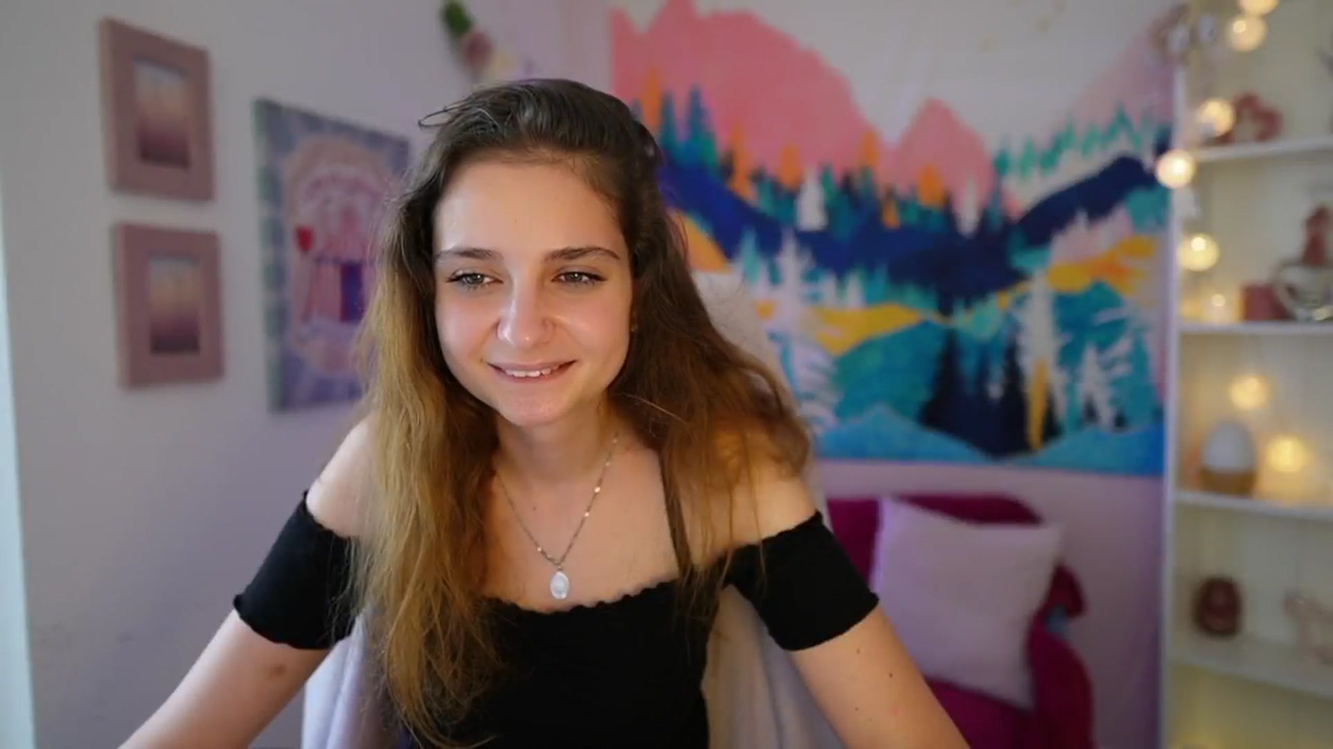 Gallery image thumbnail from Vina_Sky's myfreecams stream on, 07/07/2024, 12:49 image 16 of 20
