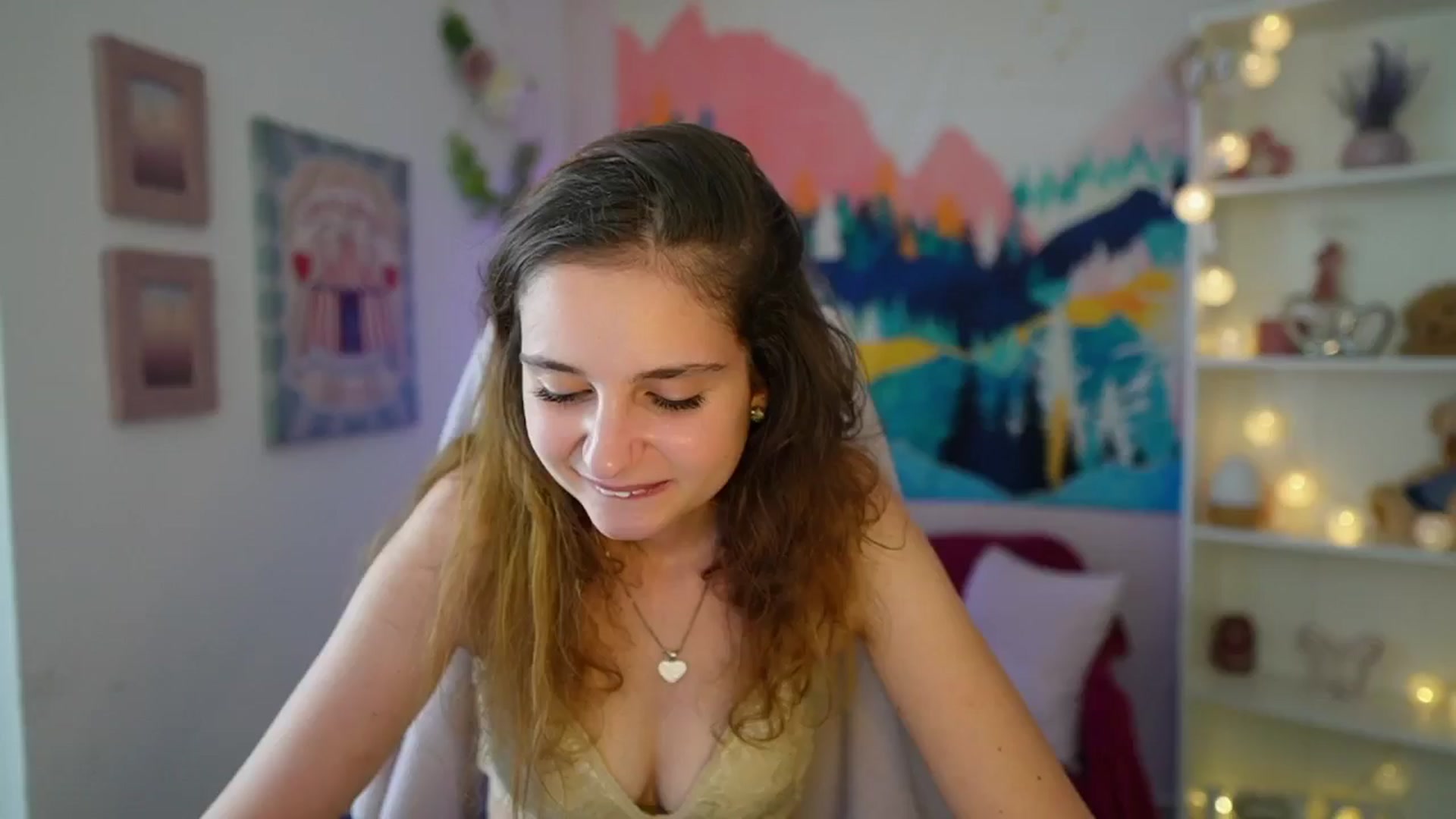 Gallery image thumbnail from Vina_Sky's myfreecams stream on, 07/10/2024, 10:02 image 15 of 20