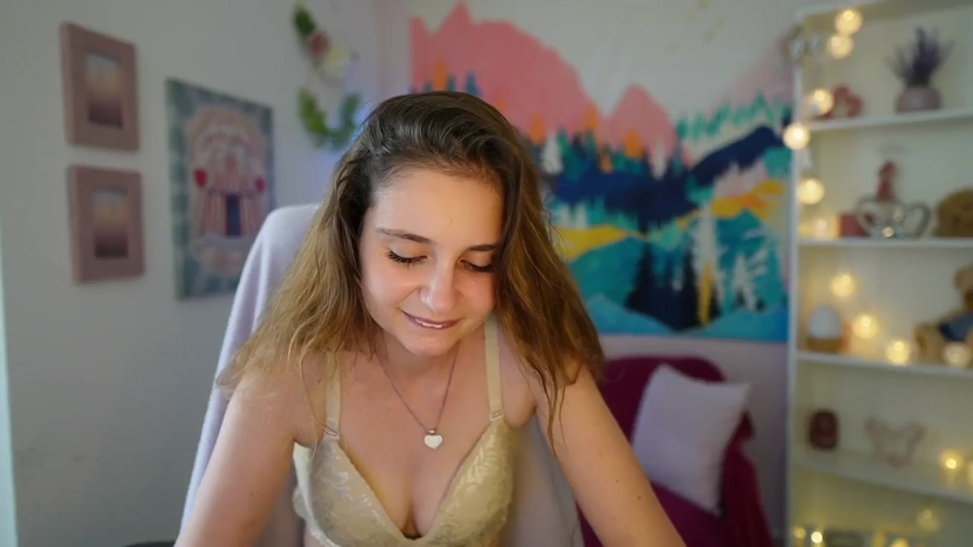 Gallery image thumbnail from Vina_Sky's myfreecams stream on, 07/10/2024, 10:02 image 4 of 20