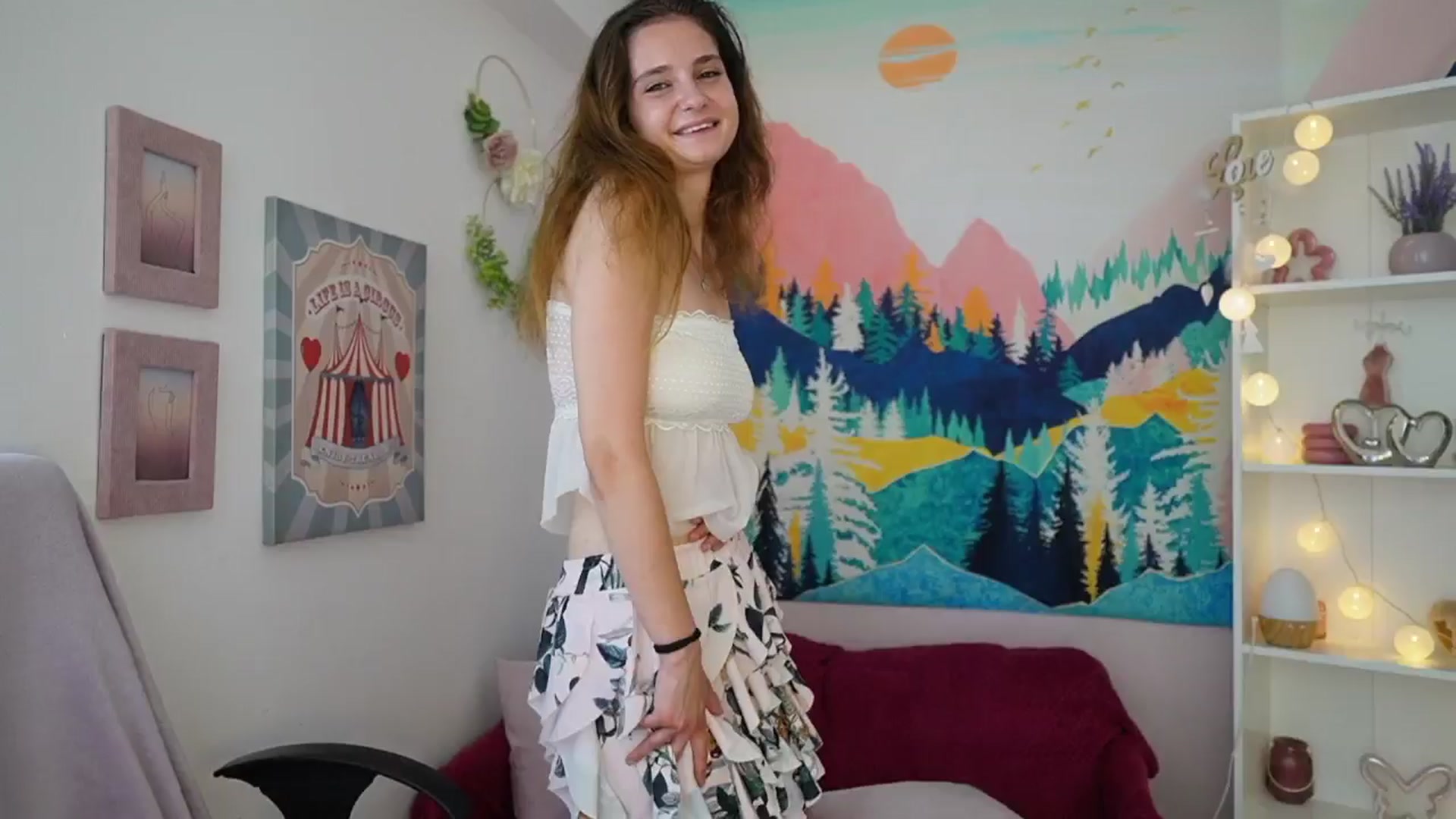 Gallery image thumbnail from Vina_Sky's myfreecams stream on, 07/11/2024, 09:28 image 17 of 20