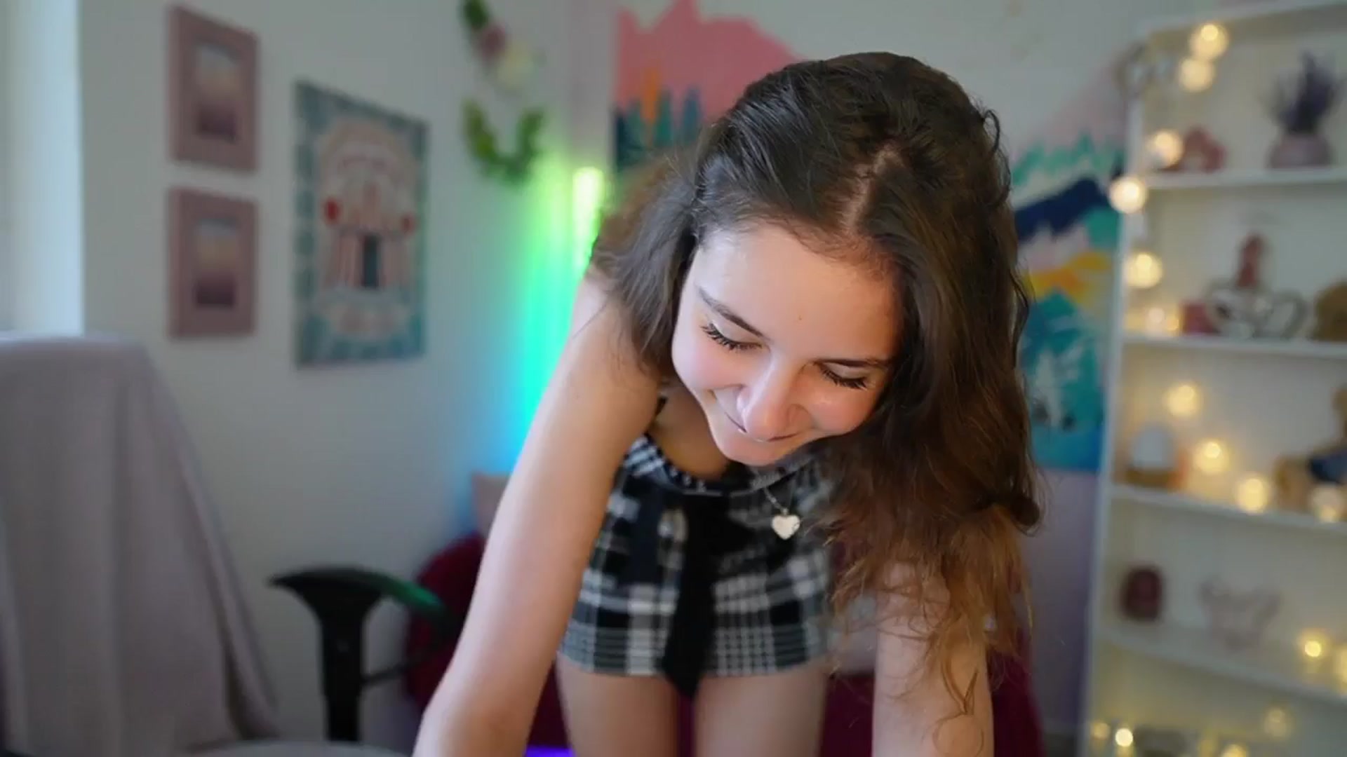 Gallery image thumbnail from Vina_Sky's myfreecams stream on, 07/13/2024, 09:59 image 4 of 20
