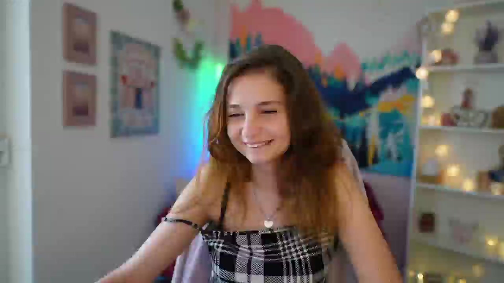 Gallery image thumbnail from Vina_Sky's myfreecams stream on, 07/13/2024, 11:23 image 17 of 20