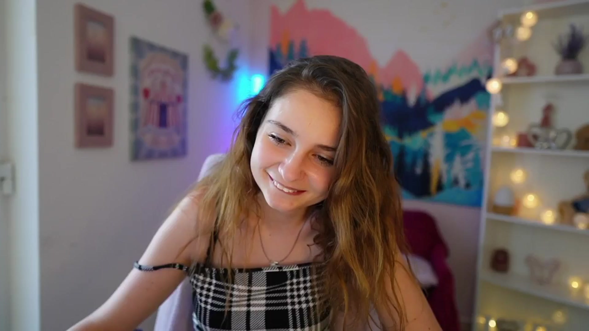 Gallery image thumbnail from Vina_Sky's myfreecams stream on, 07/13/2024, 13:01 image 17 of 20