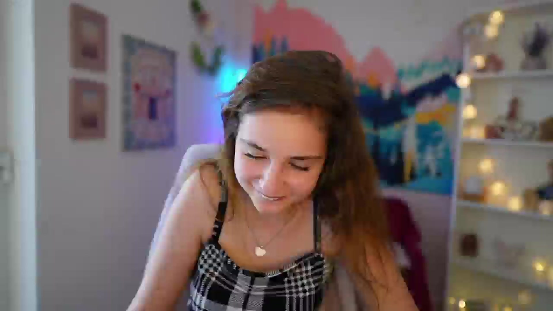 Gallery image thumbnail from Vina_Sky's myfreecams stream on, 07/13/2024, 13:01 image 2 of 20