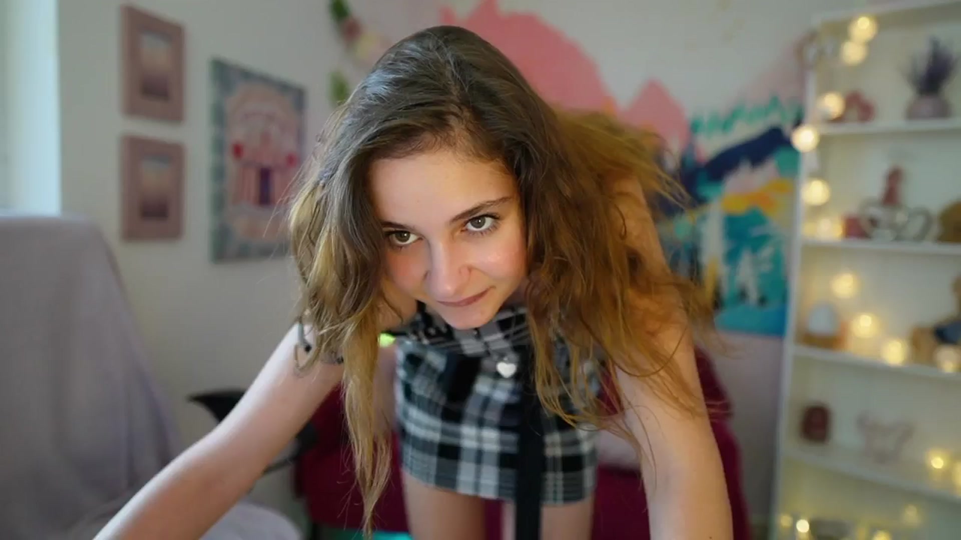 Gallery image thumbnail from Vina_Sky's myfreecams stream on, 07/13/2024, 13:01 image 13 of 20