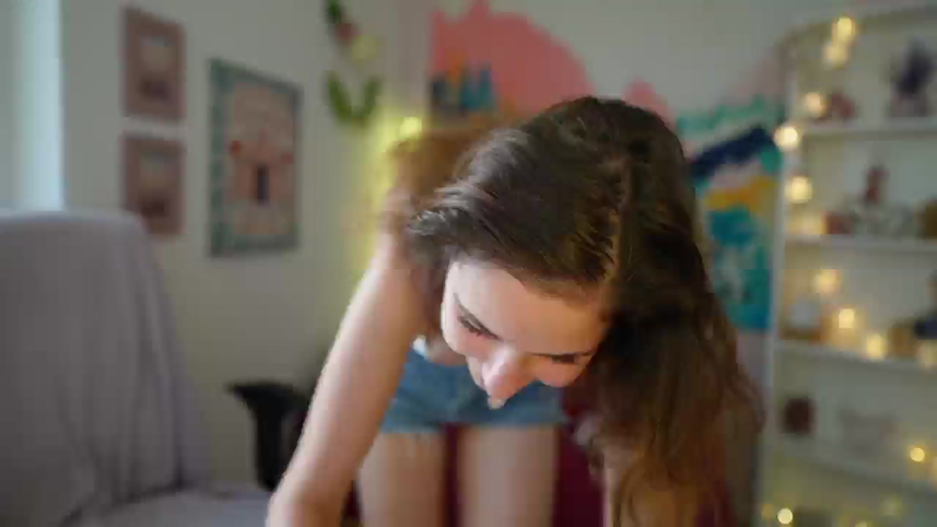Gallery image thumbnail from Vina_Sky's myfreecams stream on, 07/14/2024, 11:10 image 12 of 20
