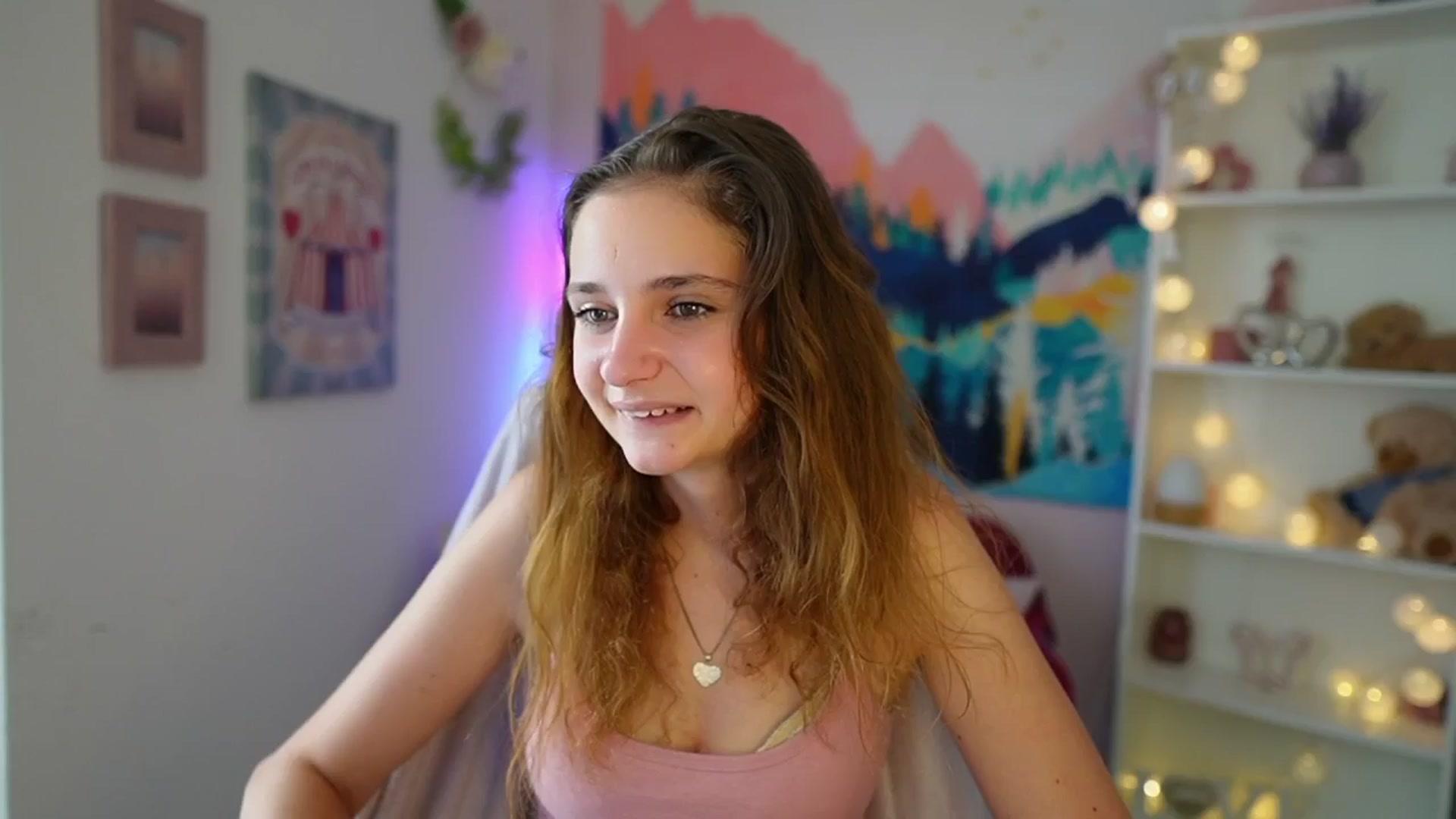 Gallery image thumbnail from Vina_Sky's myfreecams stream on, 07/16/2024, 09:36 image 12 of 20
