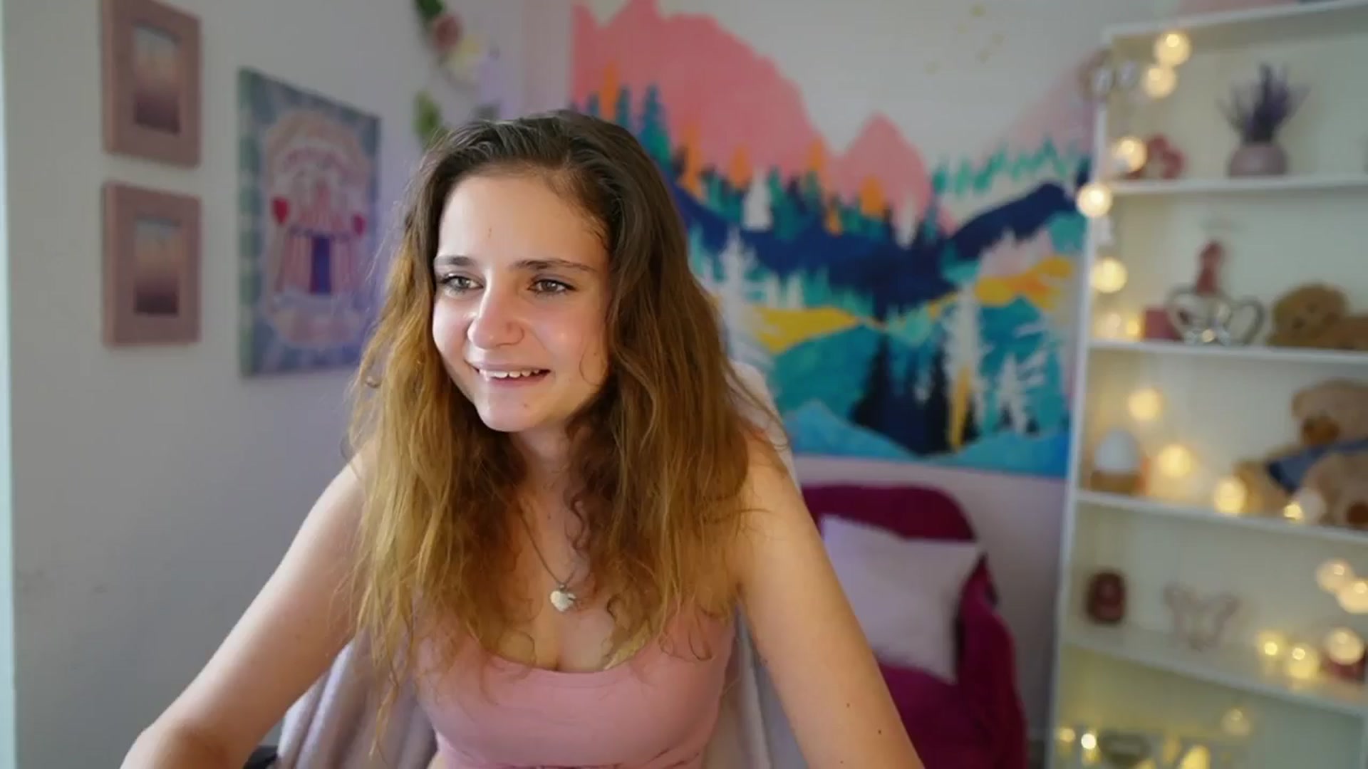 Gallery image thumbnail from Vina_Sky's myfreecams stream on, 07/16/2024, 09:36 image 15 of 20