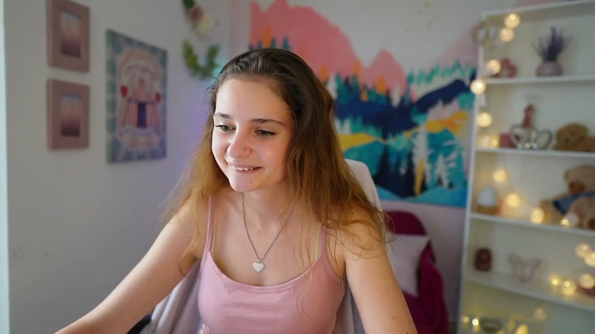 Gallery image thumbnail from Vina_Sky's myfreecams stream on, 07/16/2024, 09:56 image 1 of 20