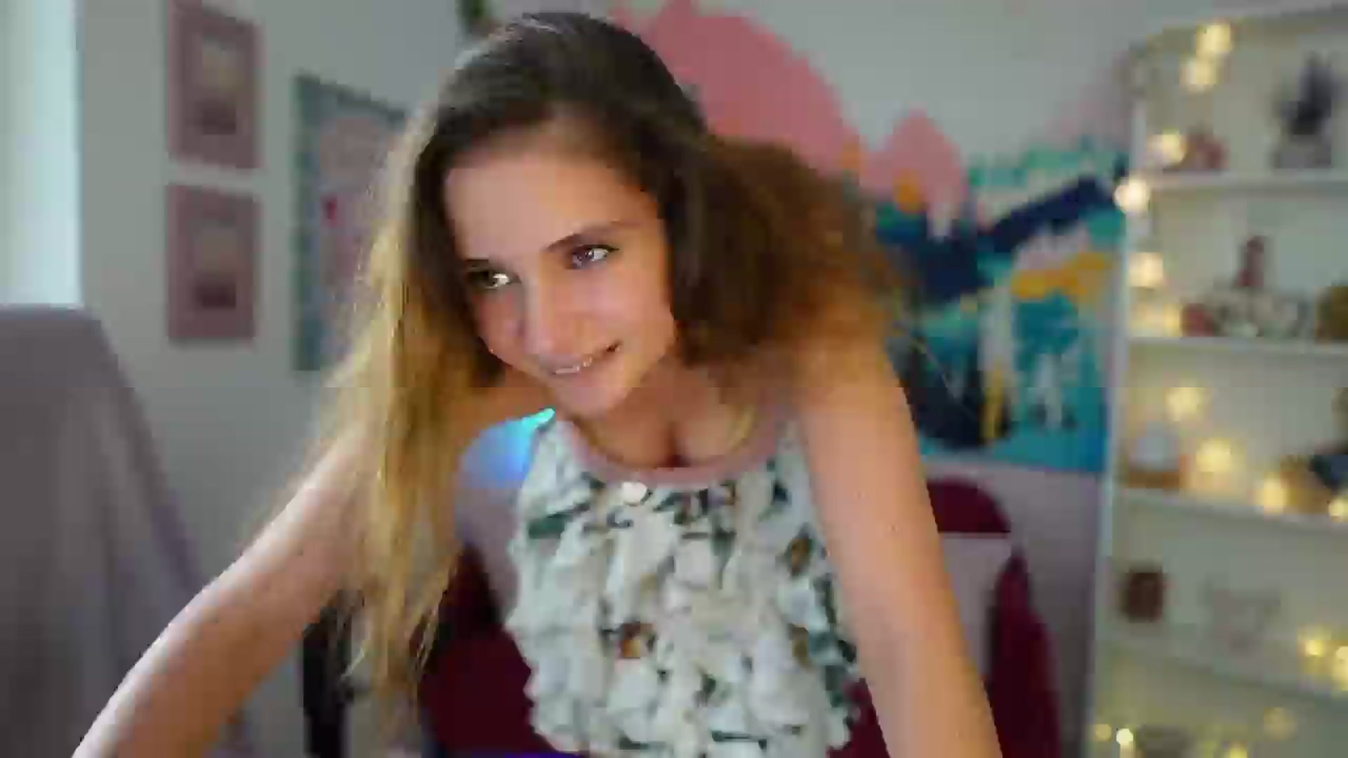 Gallery image thumbnail from Vina_Sky's myfreecams stream on, 07/16/2024, 10:57 image 17 of 20