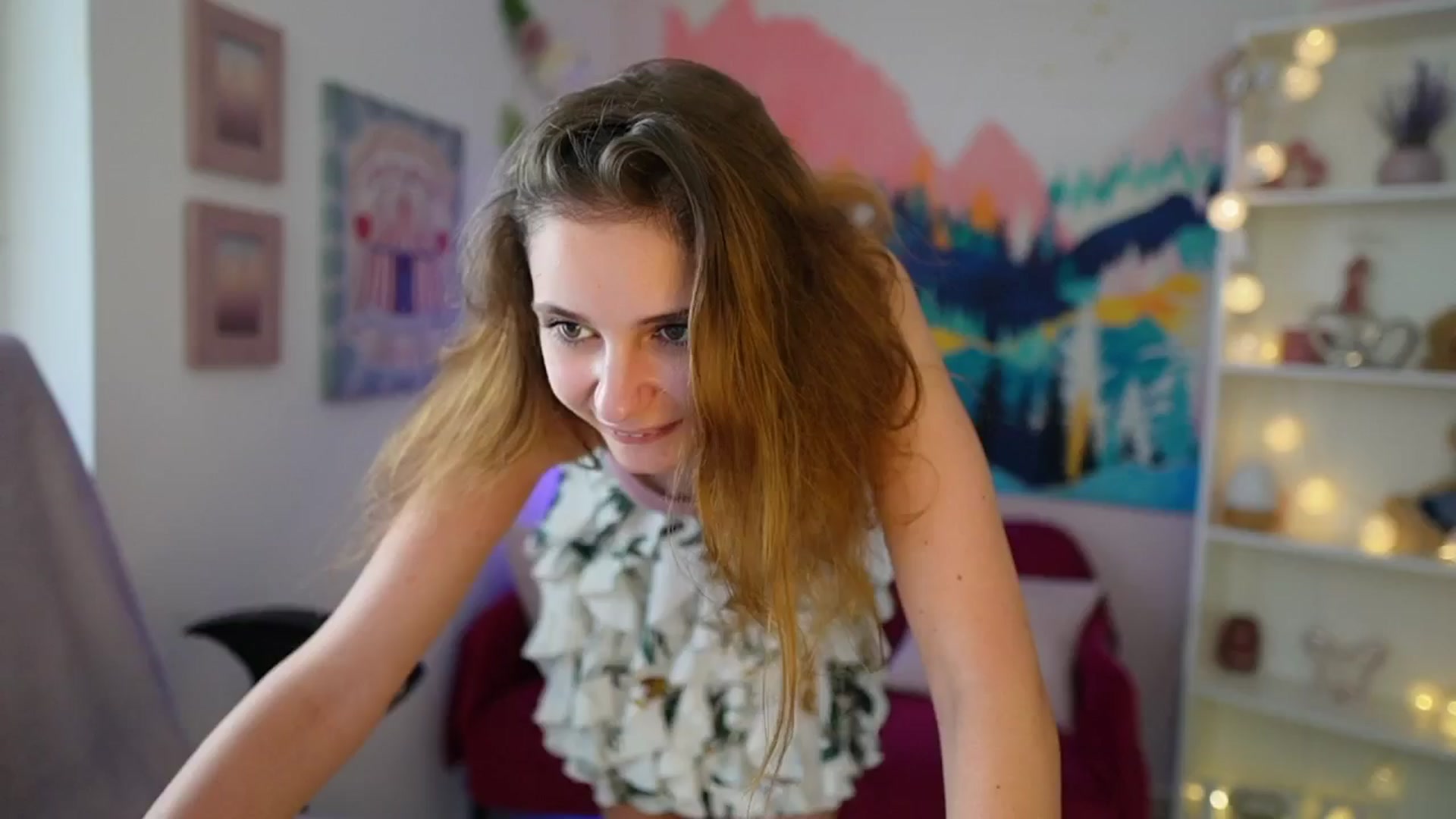 Gallery image thumbnail from Vina_Sky's myfreecams stream on, 07/16/2024, 12:00 image 1 of 20