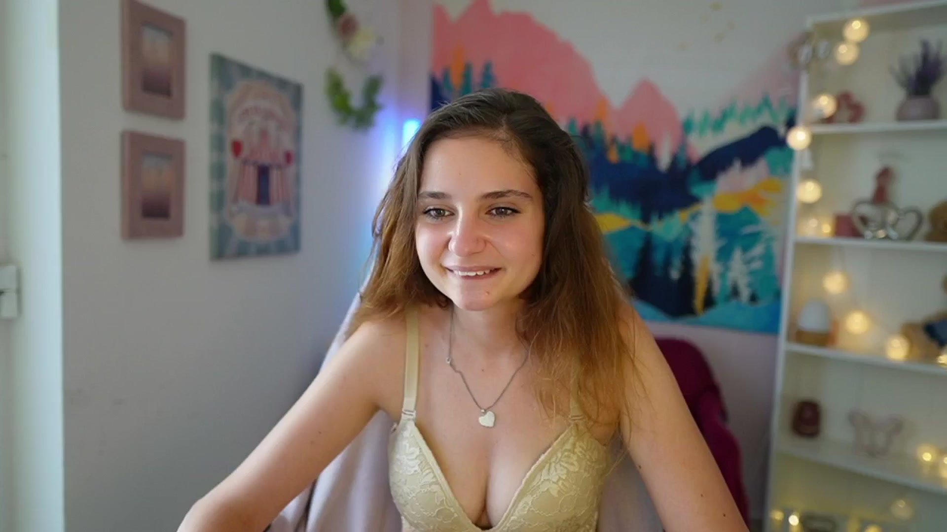 Gallery image thumbnail from Vina_Sky's myfreecams stream on, 07/16/2024, 13:48 image 1 of 20
