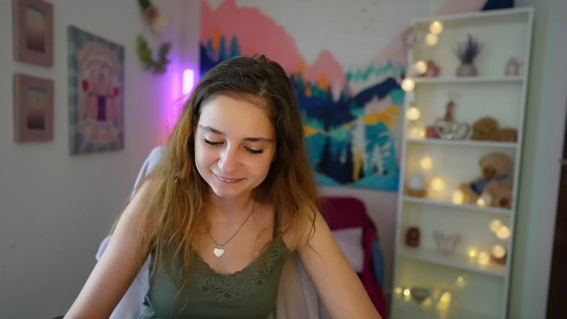 Gallery image thumbnail from Vina_Sky's myfreecams stream on, 07/17/2024, 09:57 image 17 of 20