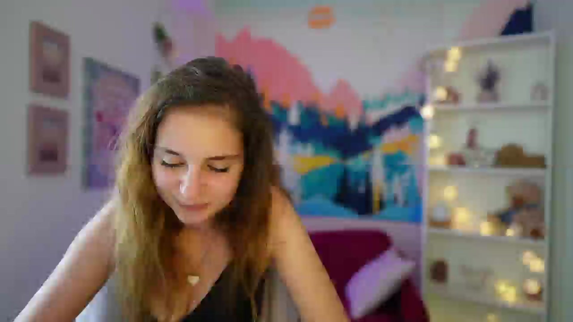Gallery image thumbnail from Vina_Sky's myfreecams stream on, 07/19/2024, 12:51 image 14 of 20