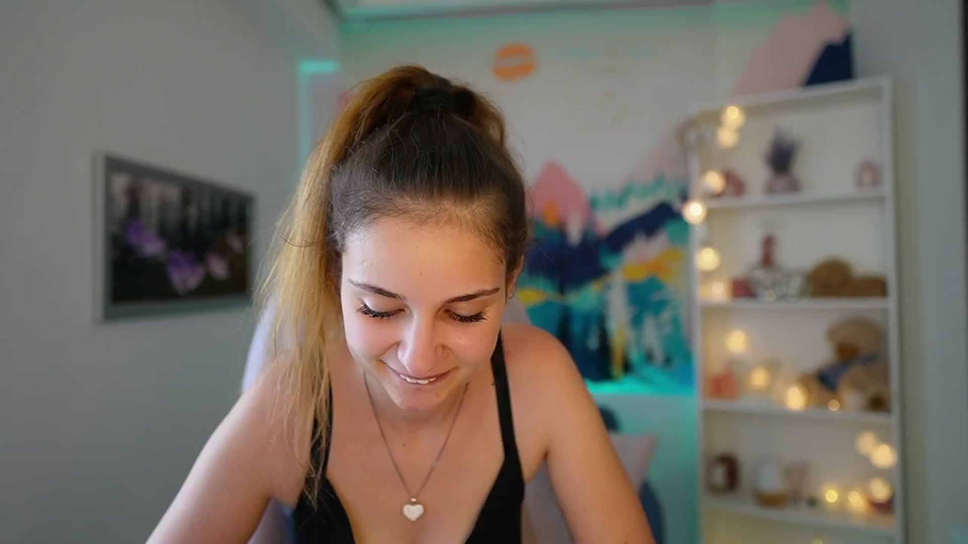 Gallery image thumbnail from Vina_Sky's myfreecams stream on, 07/24/2024, 09:47 image 13 of 20