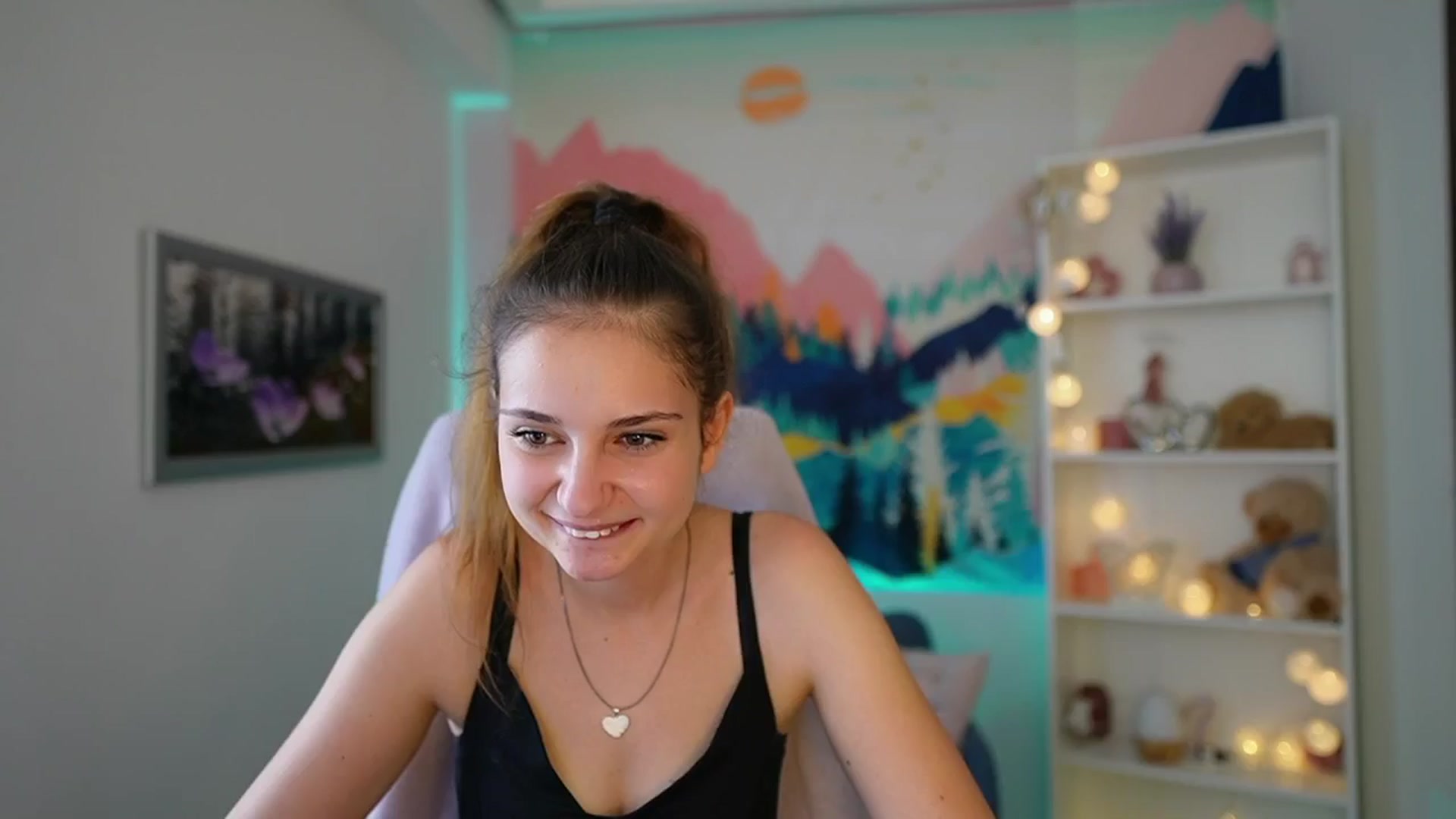 Gallery image thumbnail from Vina_Sky's myfreecams stream on, 07/24/2024, 09:47 image 16 of 20