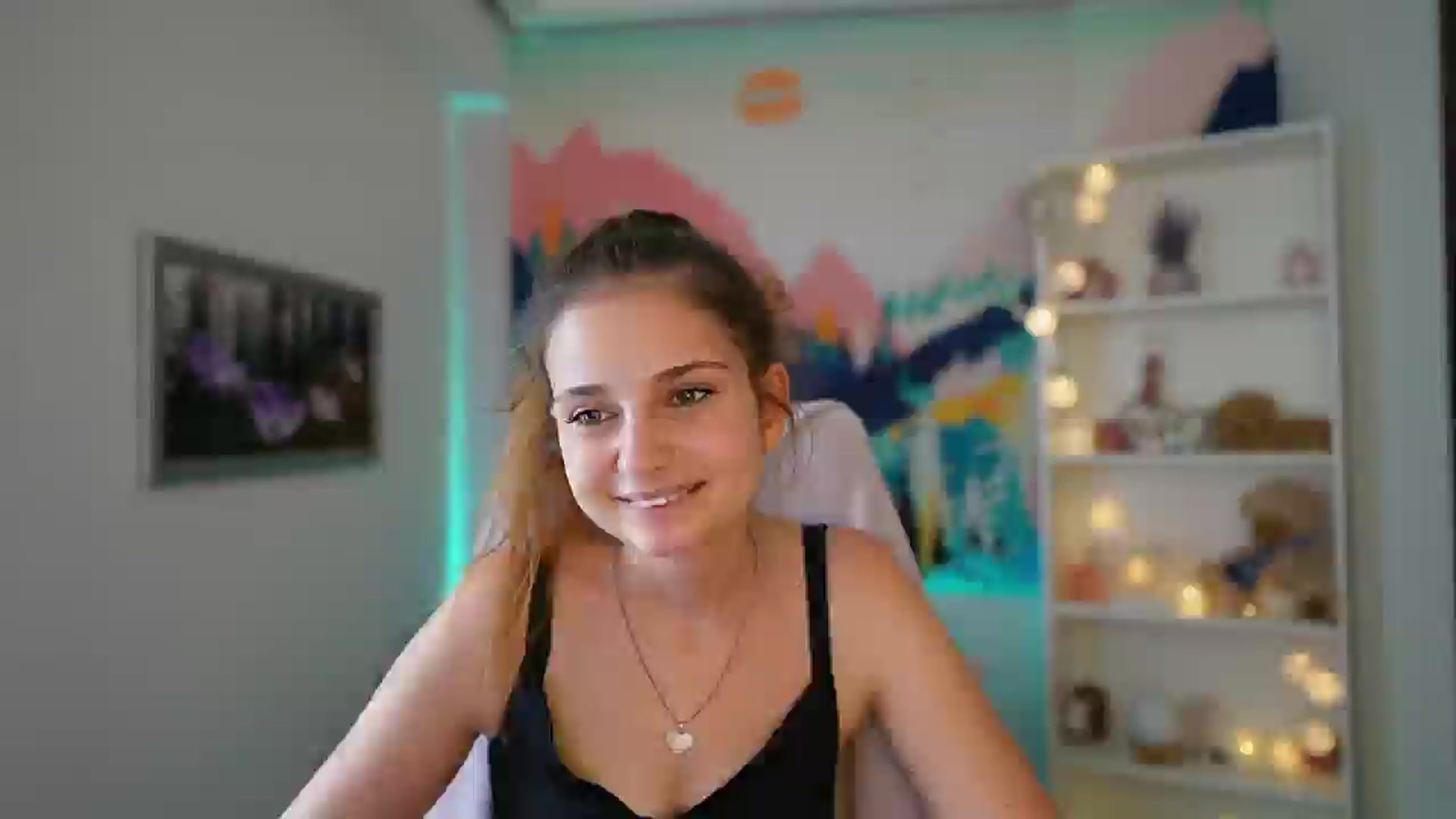 Gallery image thumbnail from Vina_Sky's myfreecams stream on, 07/24/2024, 13:25 image 4 of 20