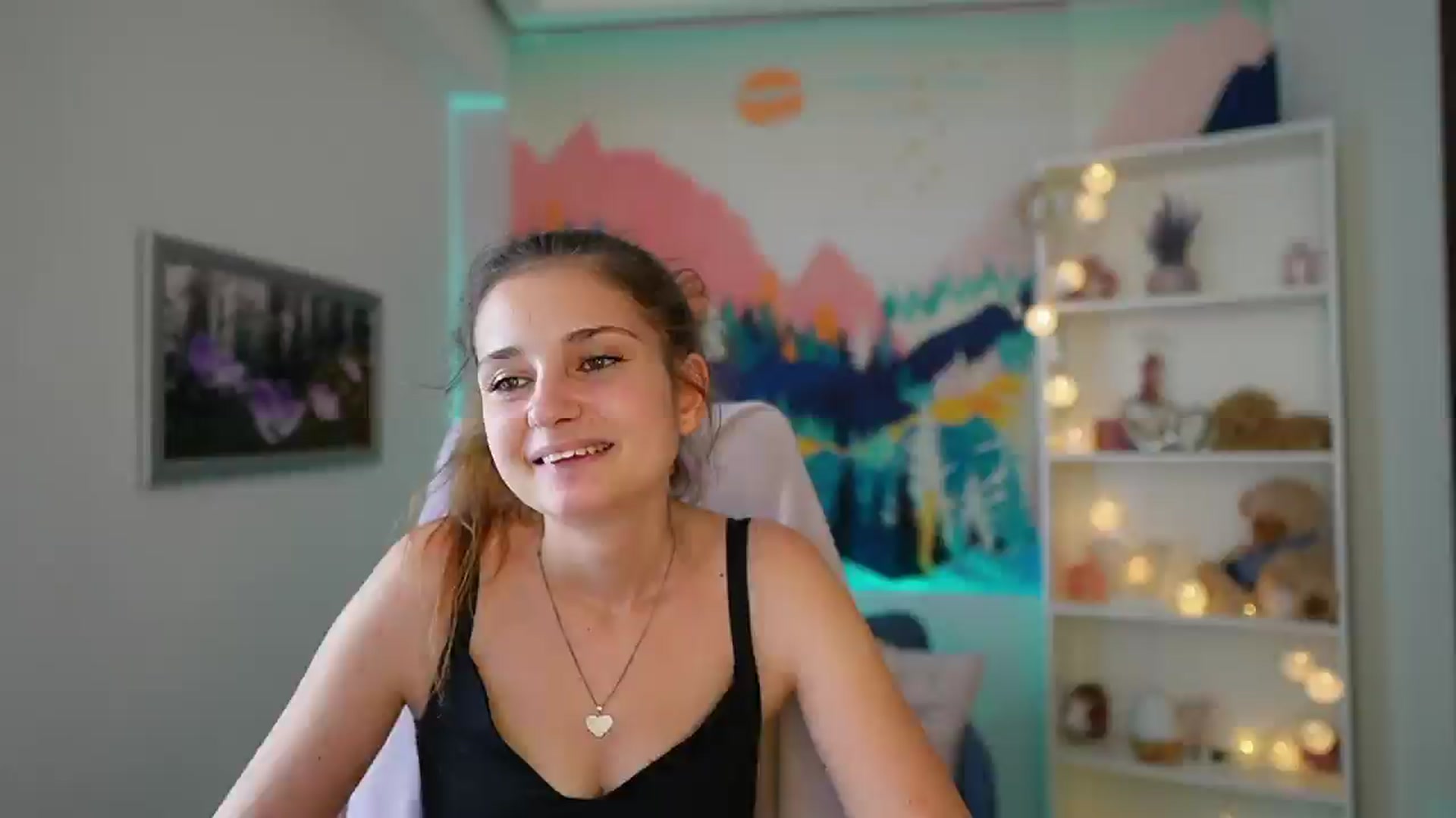 Gallery image thumbnail from Vina_Sky's myfreecams stream on, 07/24/2024, 13:25 image 1 of 20