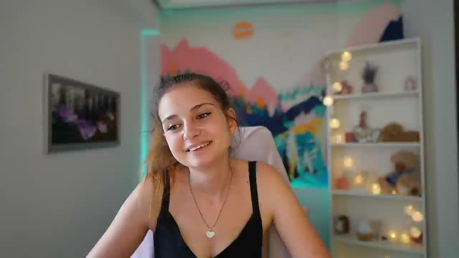 Gallery image thumbnail from Vina_Sky's myfreecams stream on, 07/24/2024, 13:25 image 2 of 20