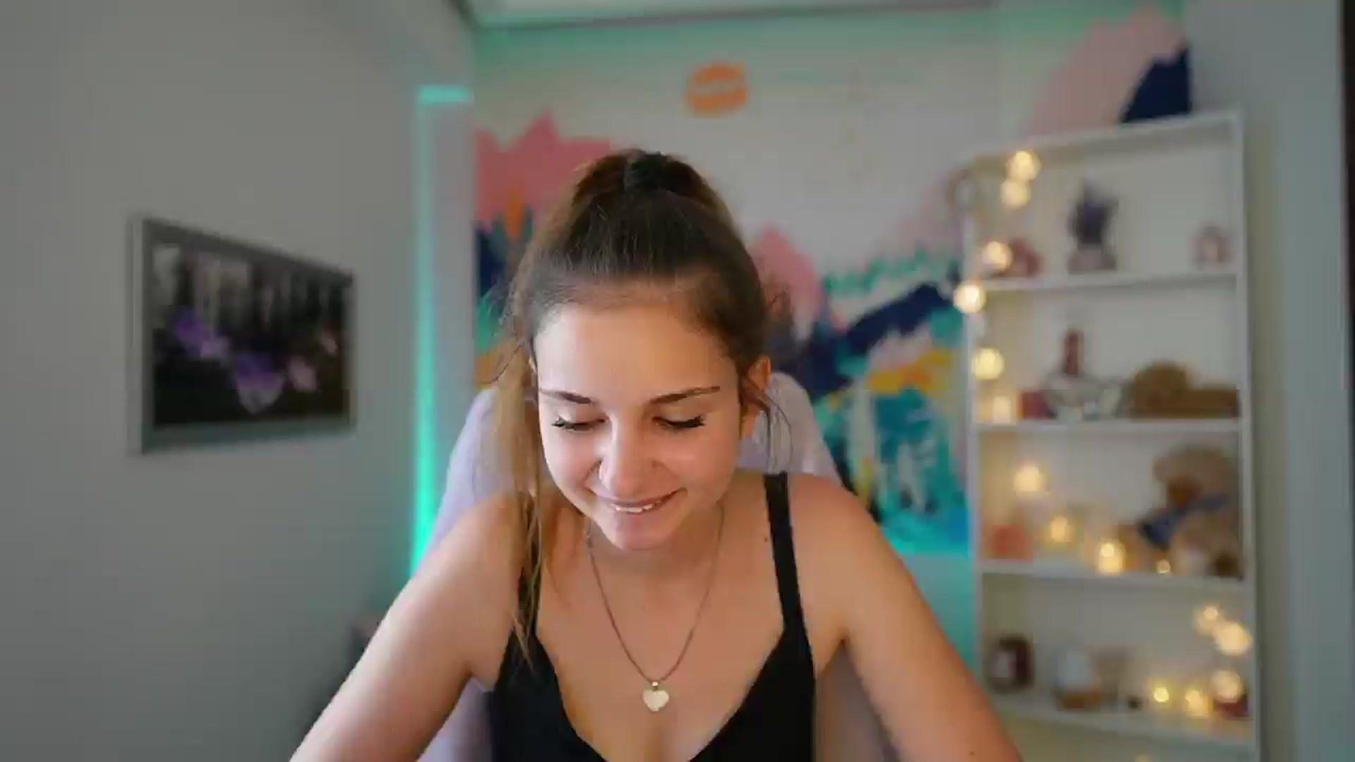 Gallery image thumbnail from Vina_Sky's myfreecams stream on, 07/24/2024, 13:25 image 20 of 20