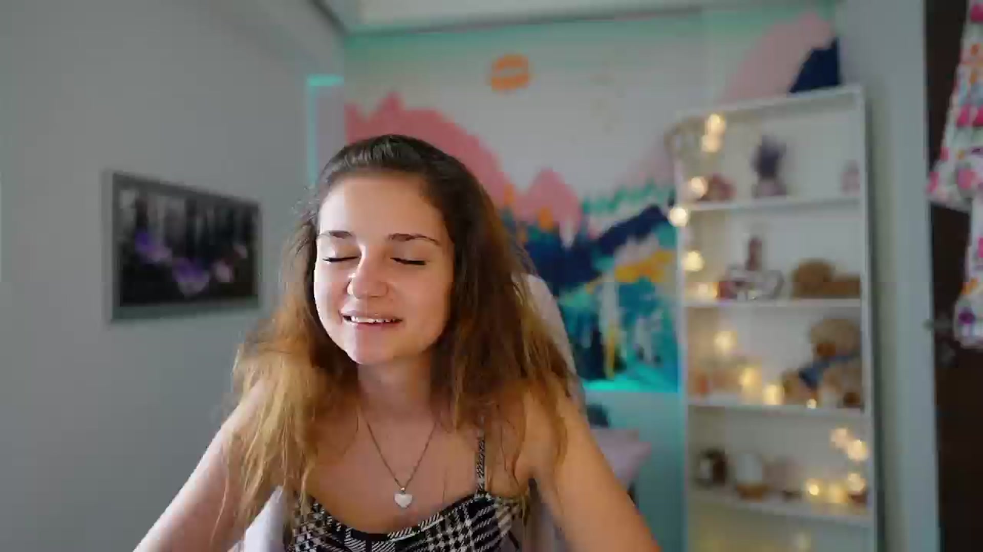Gallery image thumbnail from Vina_Sky's myfreecams stream on, 07/25/2024, 12:51 image 15 of 20